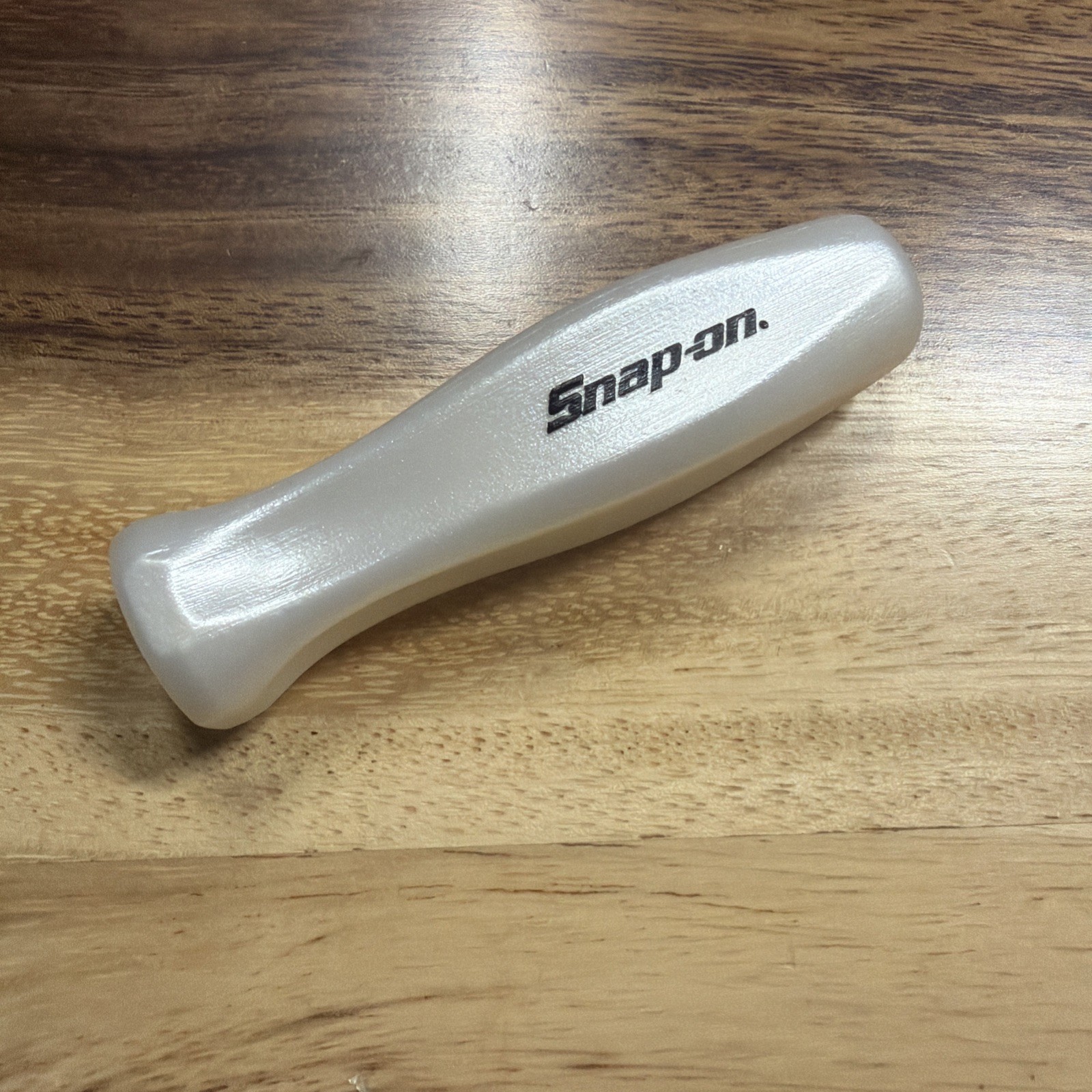 Snap-on Tools PEARL WHITE Discontinued 3/8″ Drive Replacement Ratchet Hard Grip