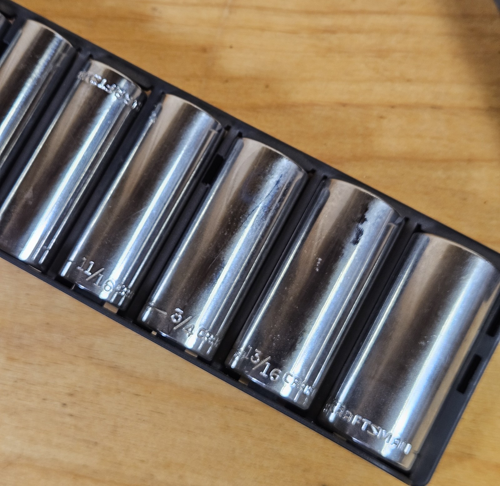 Craftsman 18 Piece 3/8 Inch Drive 12 Point Standard SAE Metric Deep Socket Set