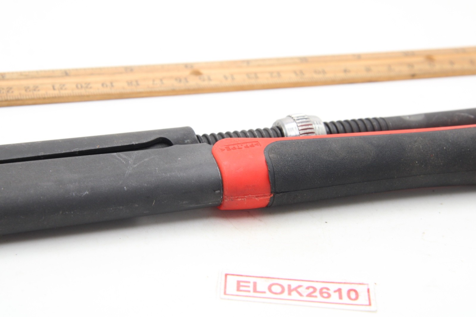 Snap On PWZ1A 12-1/2″ Long Red Soft Grip Adjustable Pipe Wrench Plier