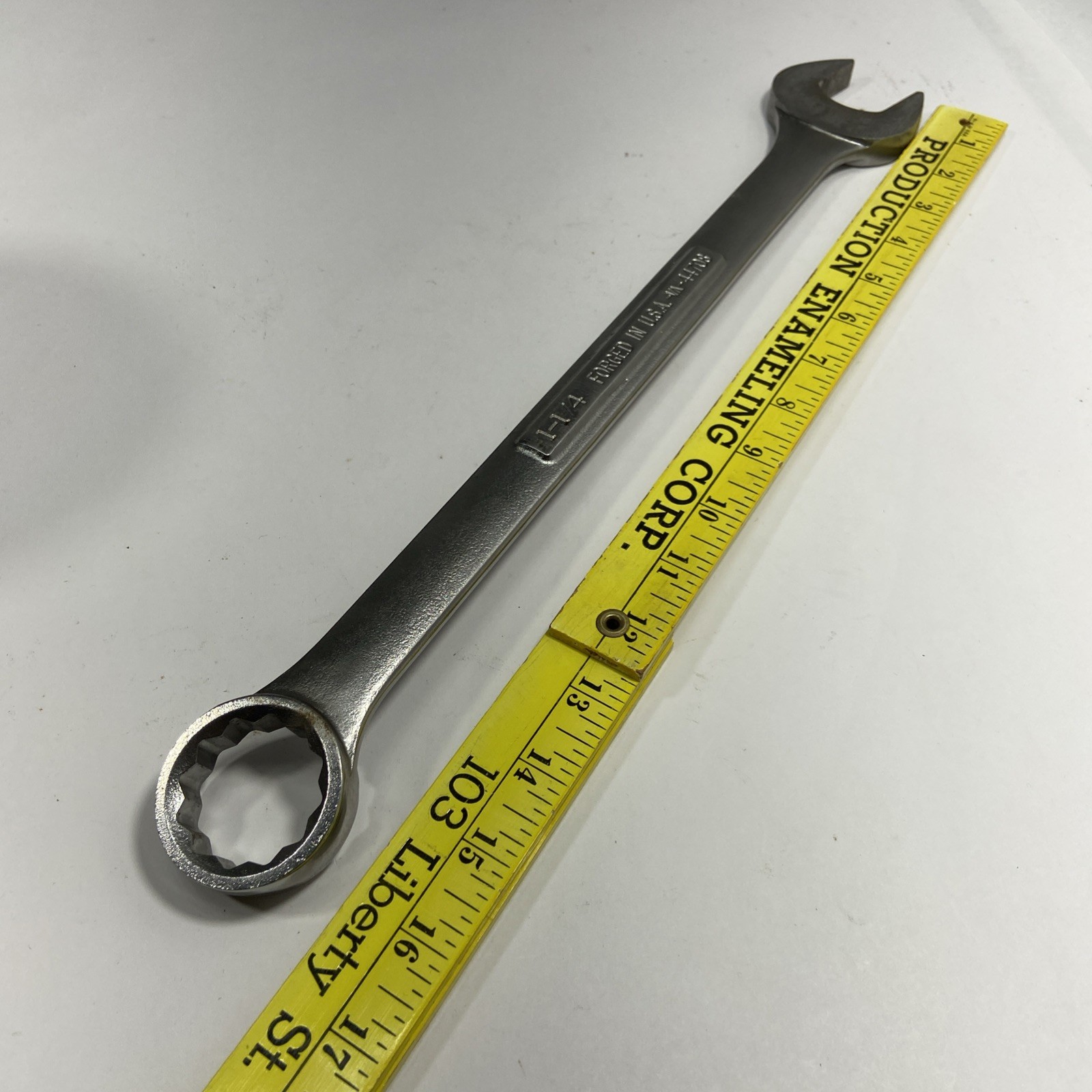 Craftsman Tools USA 44708 -VA- 1-1/4″ SAE Combination Wrench 12 Point