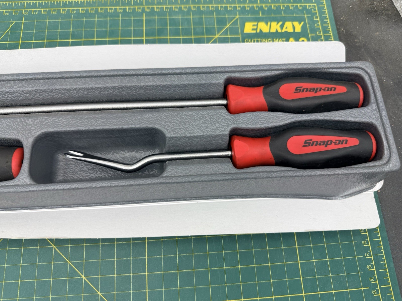 Snap-On ASG103BR 3-Piece Instinct Trim Pad Tool Set – Red Soft Grip Handles