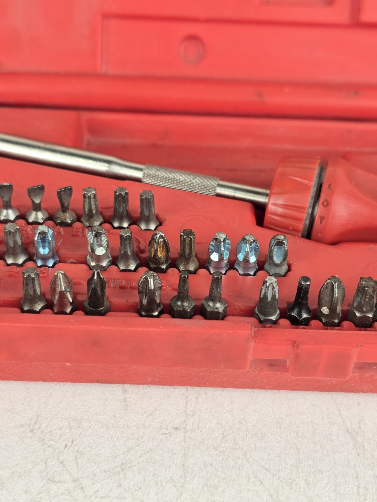 Snap On Tools Ratcheting Screwdriver Set Red Dale Earnhardt Bits & Case SSDMR220