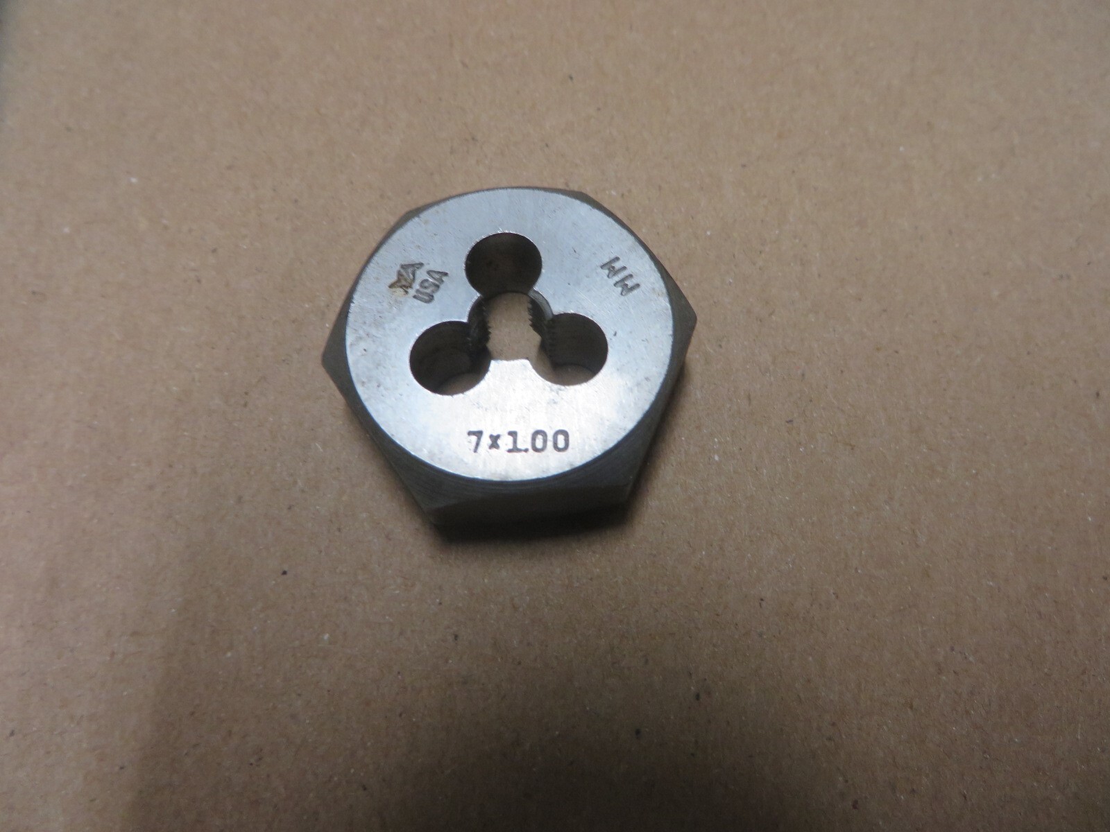 VERMONT AMERICAN DIE UNUSED # 7mm x 1.00 5G