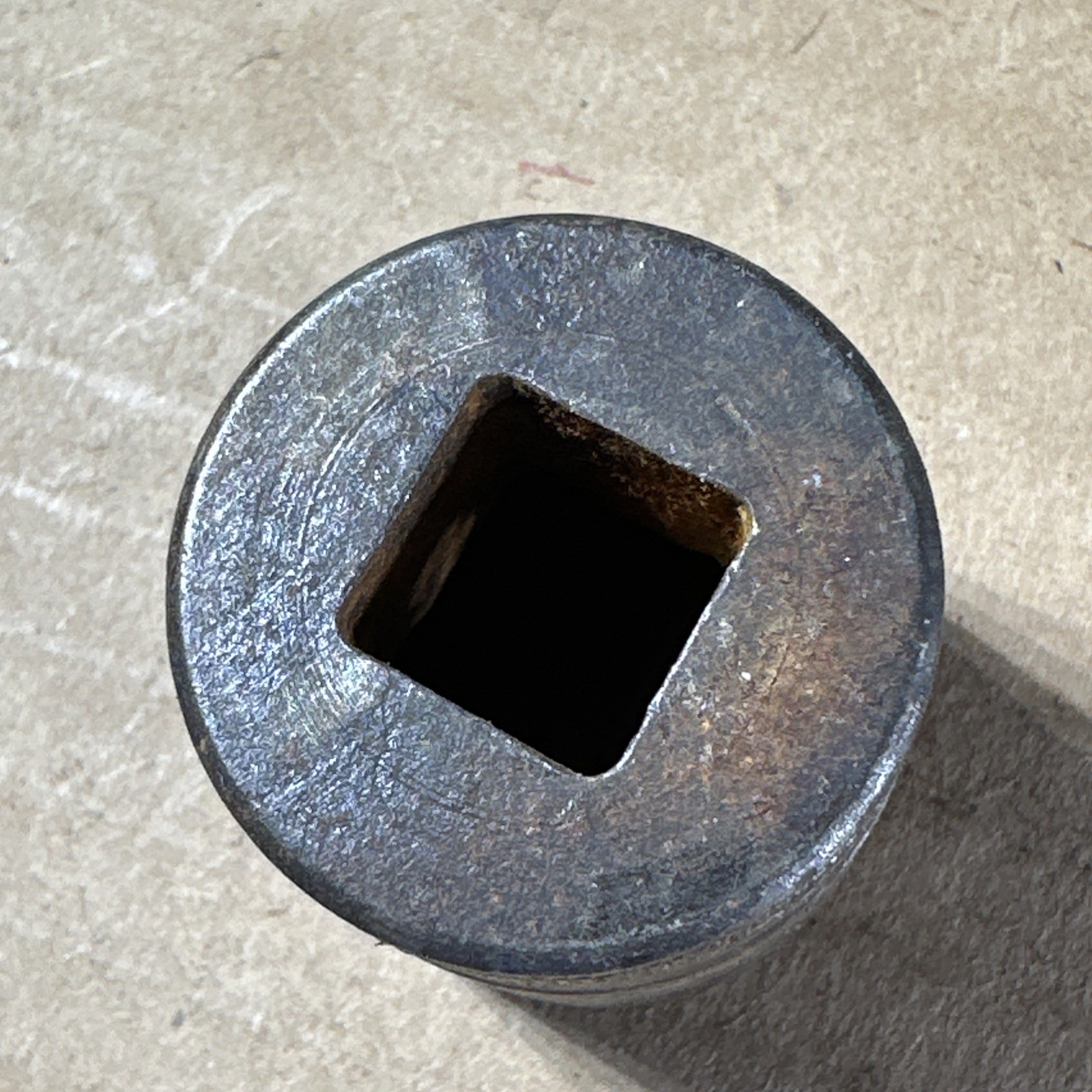 Early Snap-on USA SW-320-1/2 1 Inch 12 Point 1/2″ Drive Shallow Socket