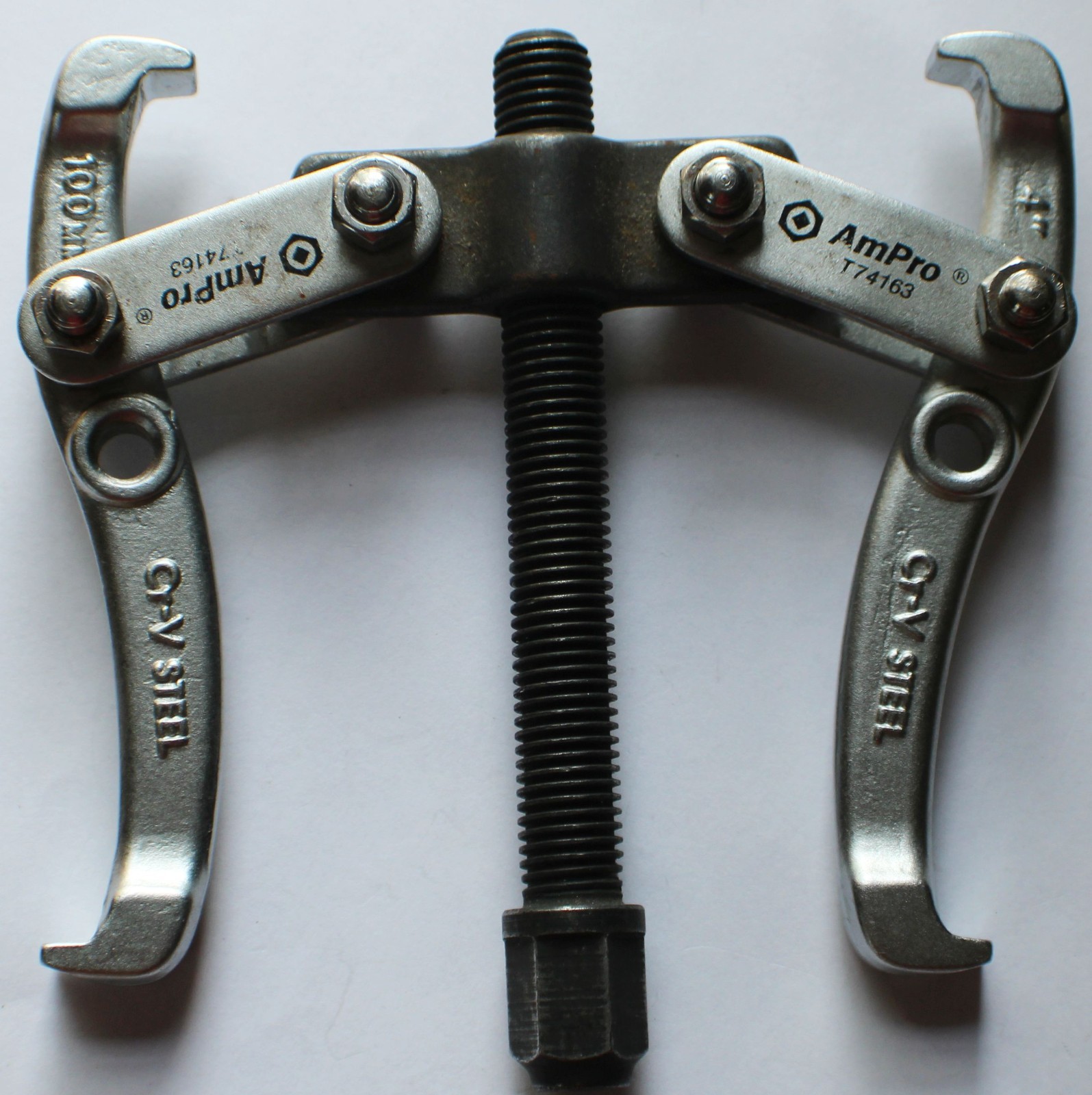 Lot of 3 Jaw Gear Puller Tools Ajustable, Ampro T74163 100 mm + Japan +