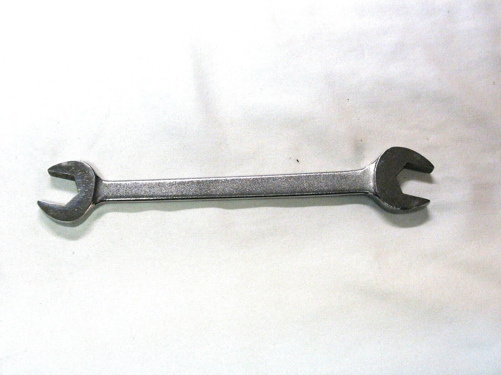 Bonney 23125 Open-End Wrench 5/8 x 11/16″ USA