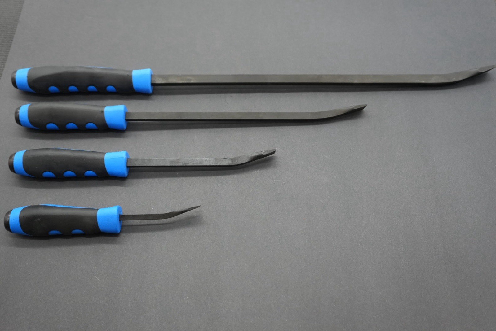 Matco Tools Pry Bar Set 4- Piece Curved Tip Strike Handle (Blue) PBSB4C No Tray