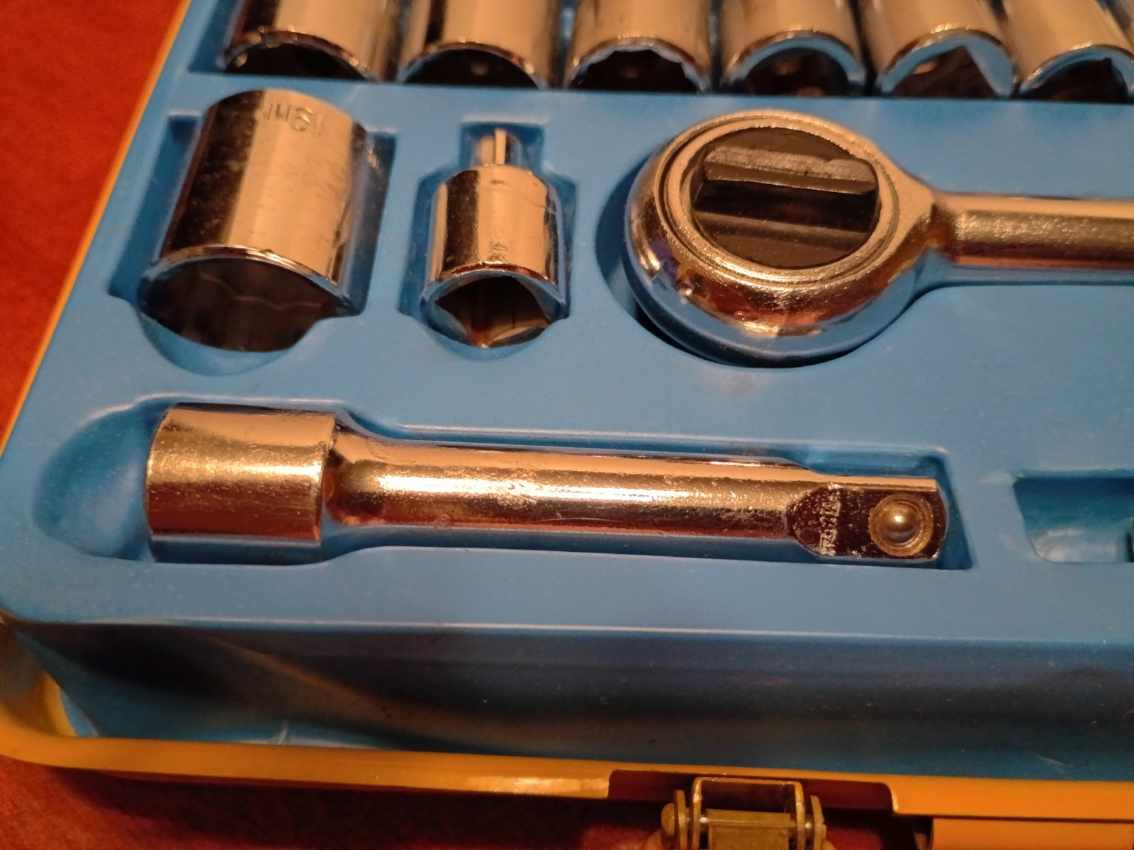 1978 Royal Tools 40 Piece SAE & Metric Ratchet Socket Vtg Tool Set No. 275 Japan