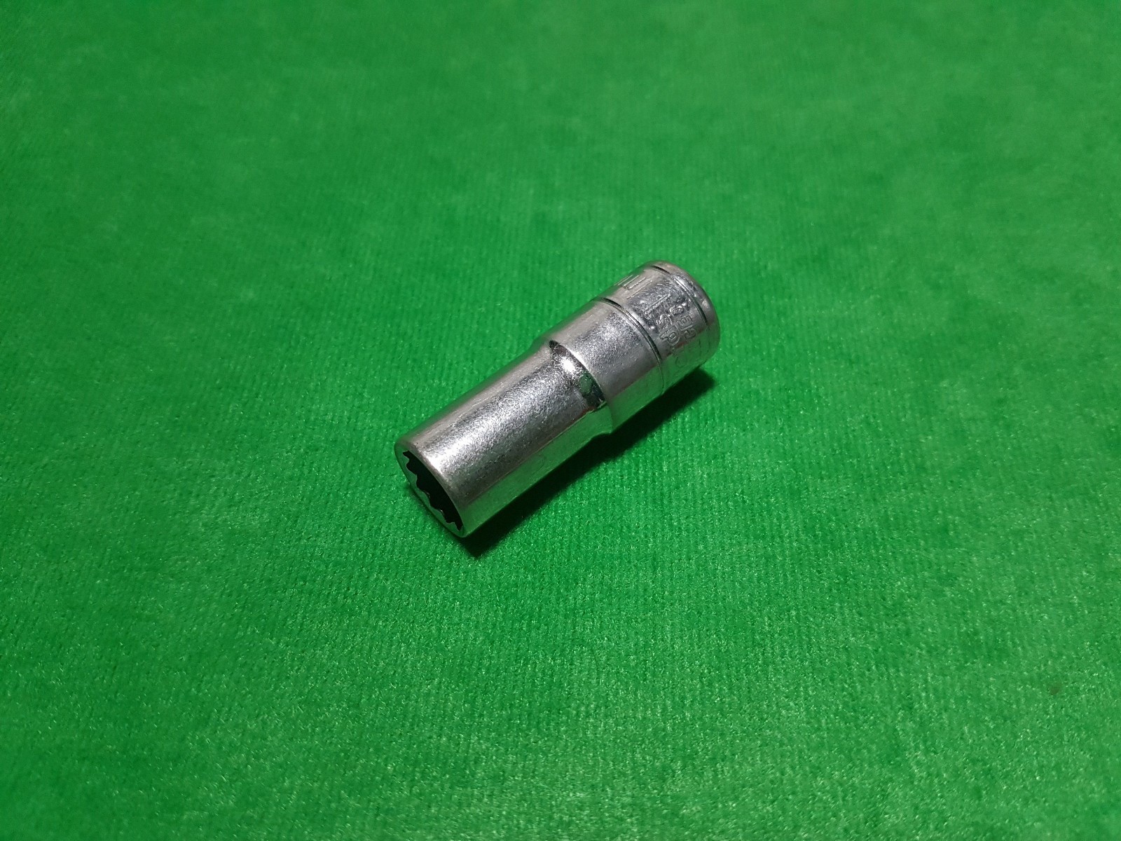 Halfords advanced 11mm 3/8″ drive 12 point deep CV socket **FAST FREE POST**