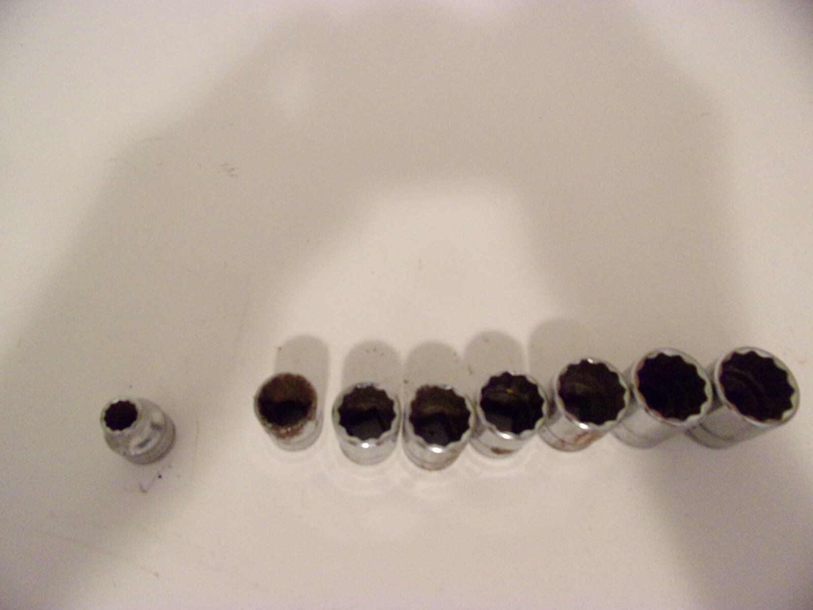 Snap-on Metric Sockets LOT OF 8 Shallow Wall 12 Point 8,13,14,15,16,17,18,19mm