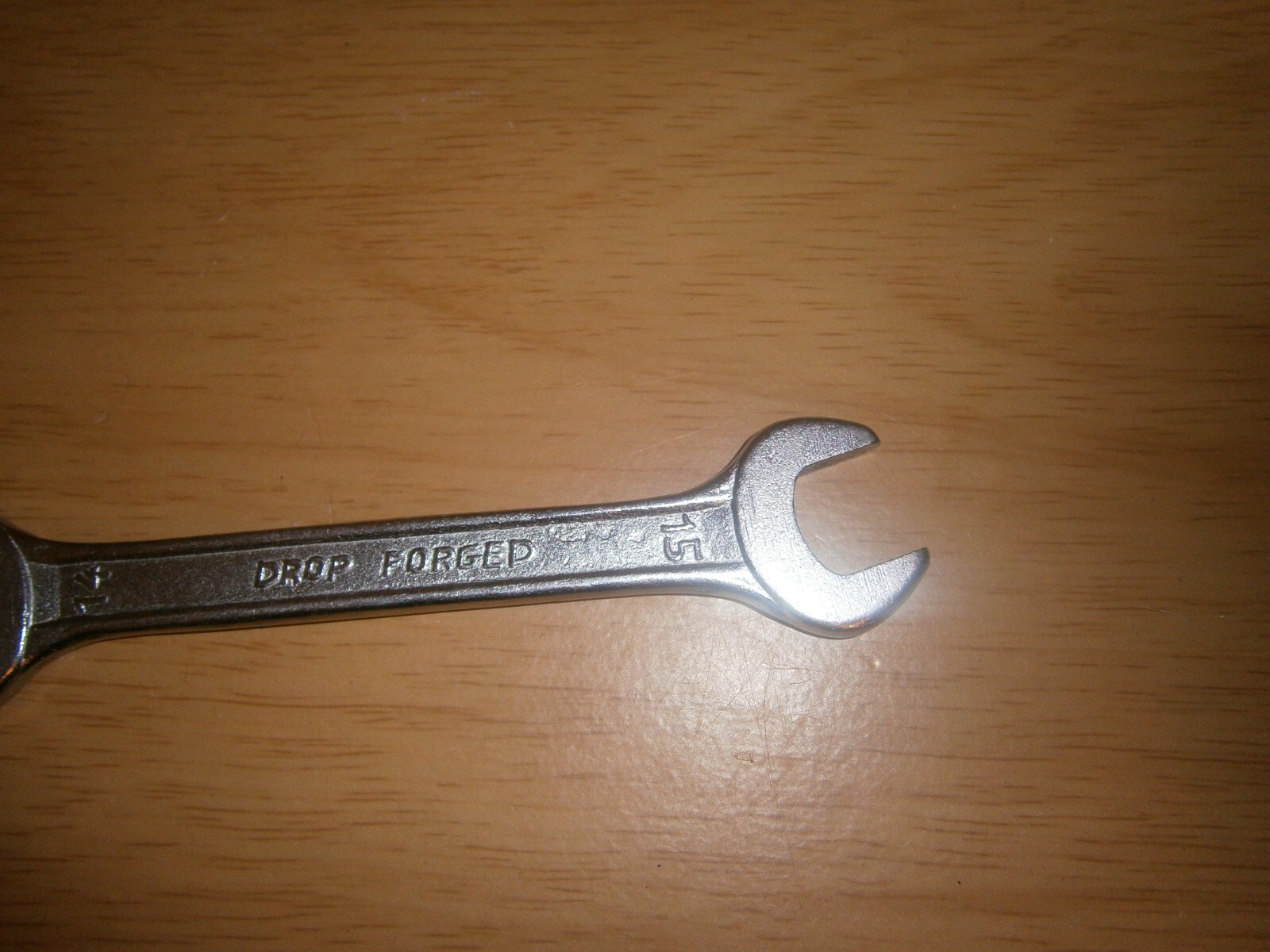 Vintage silver tone spanner. 14 & 15mm ends.(E6c)