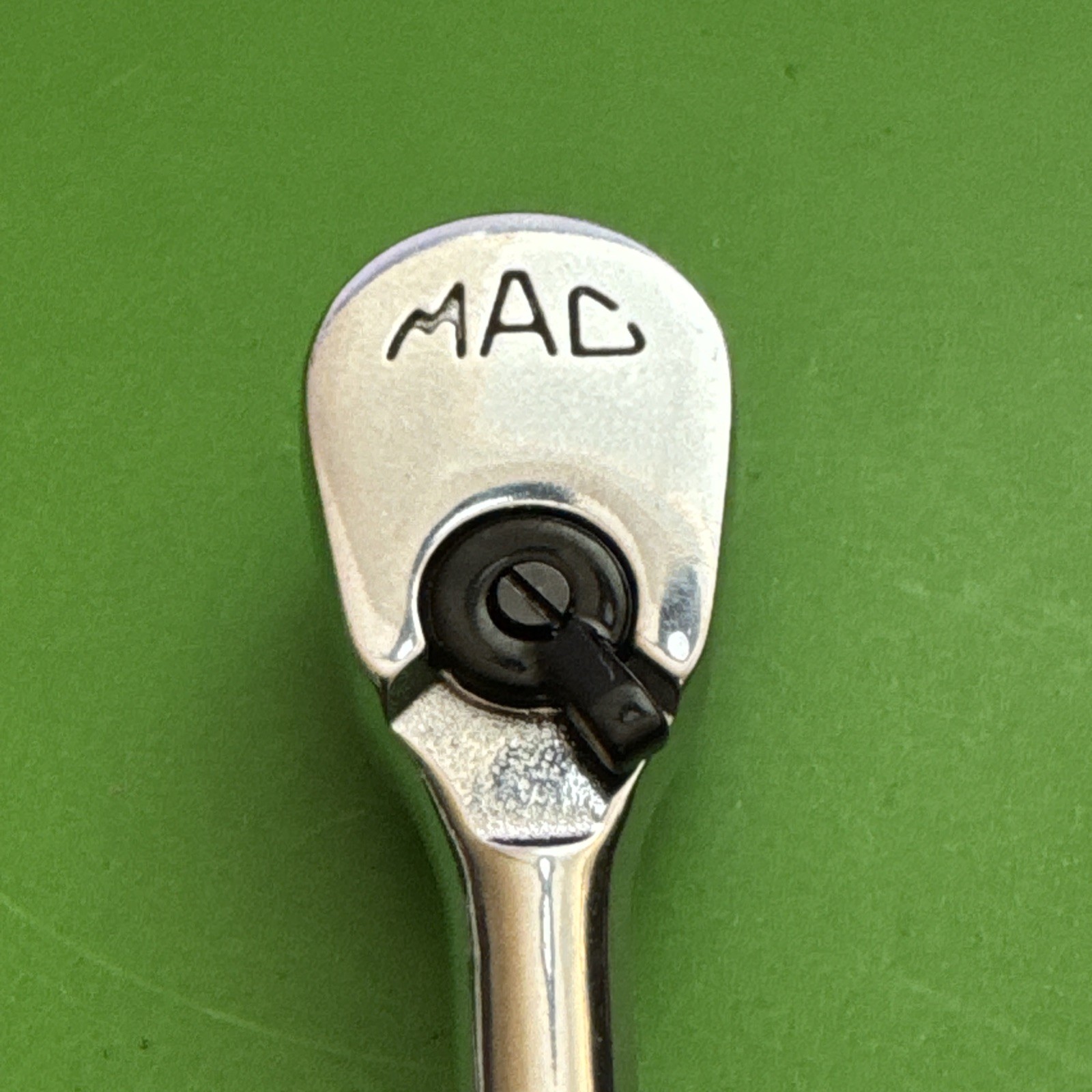MAC Professional Tools USA 1/4″ Drive 4.75″ Long Knurled Pear-Head Ratchet MR5