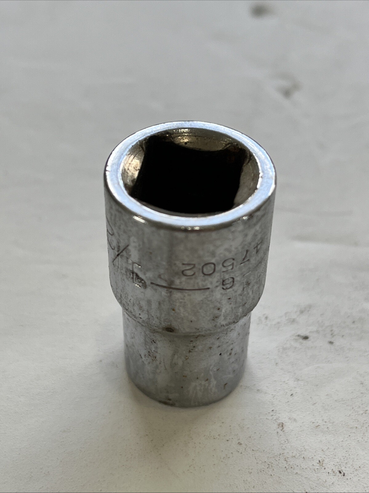Craftsman USA 1/2″ 12 Point 1/2″ Drive Socket 47502 G Series