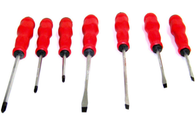 7 PC SCREWDRIVER SET PROFESIONAL GO THROUGH SOFT GRIP HANDLE MAGNETIC TIP
