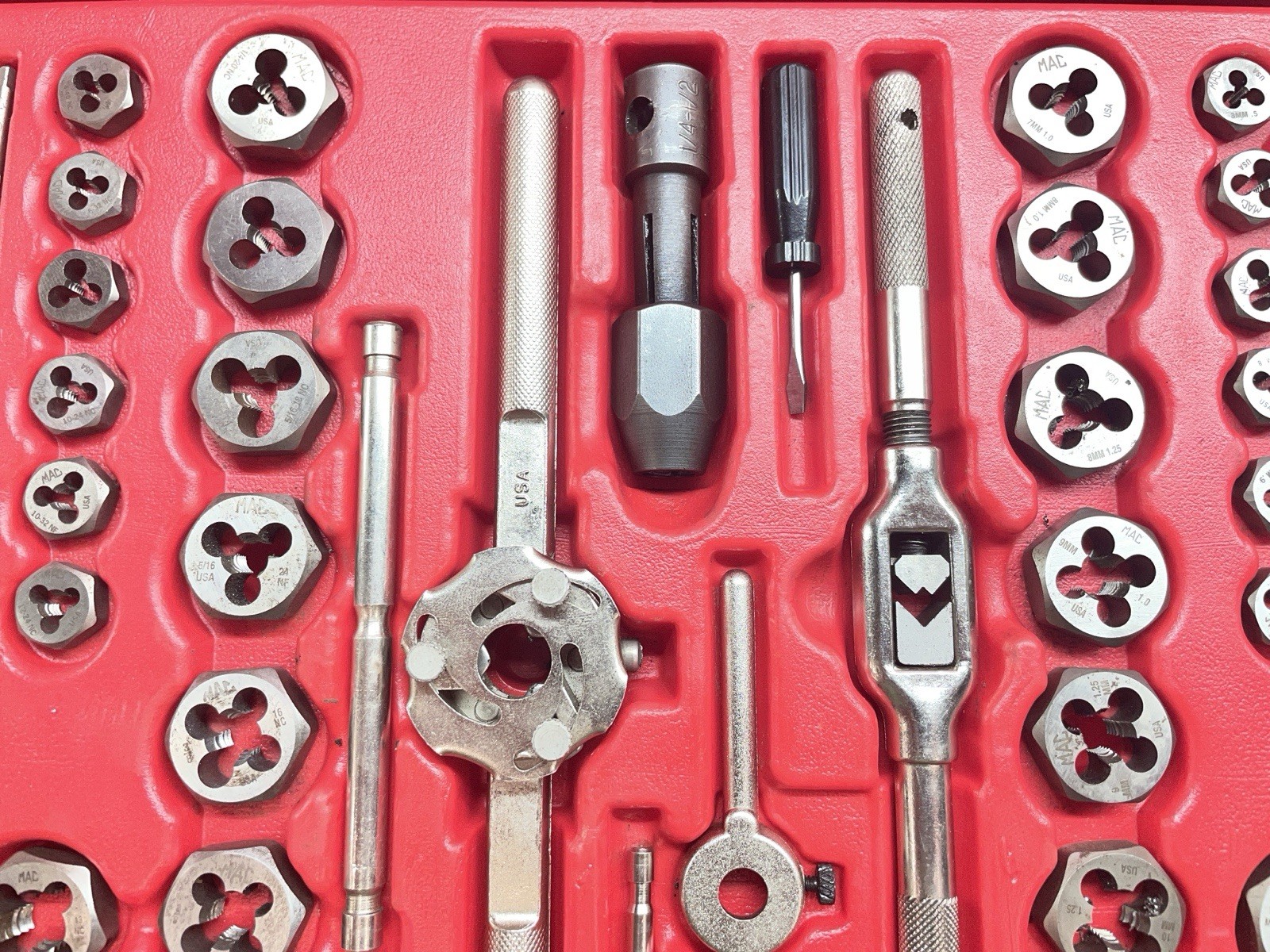 Mac Tools 76-Piece SAE Metric Tap & Die Set – USA Made