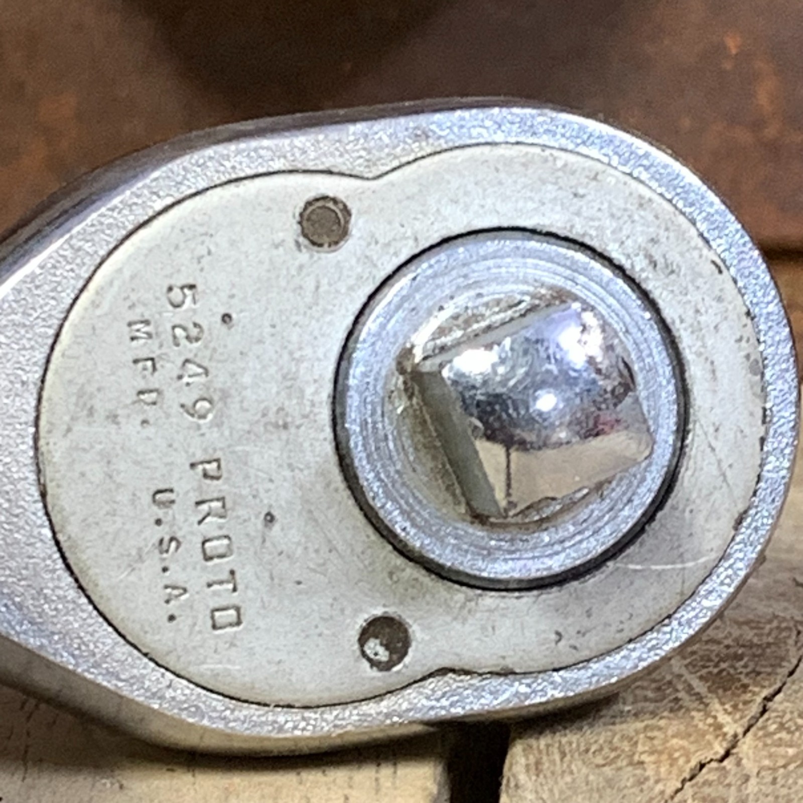 Nice – PROTO 5249 3/8″ drive ratchet & 3 Sockets & 1 Crows Foot – vintage