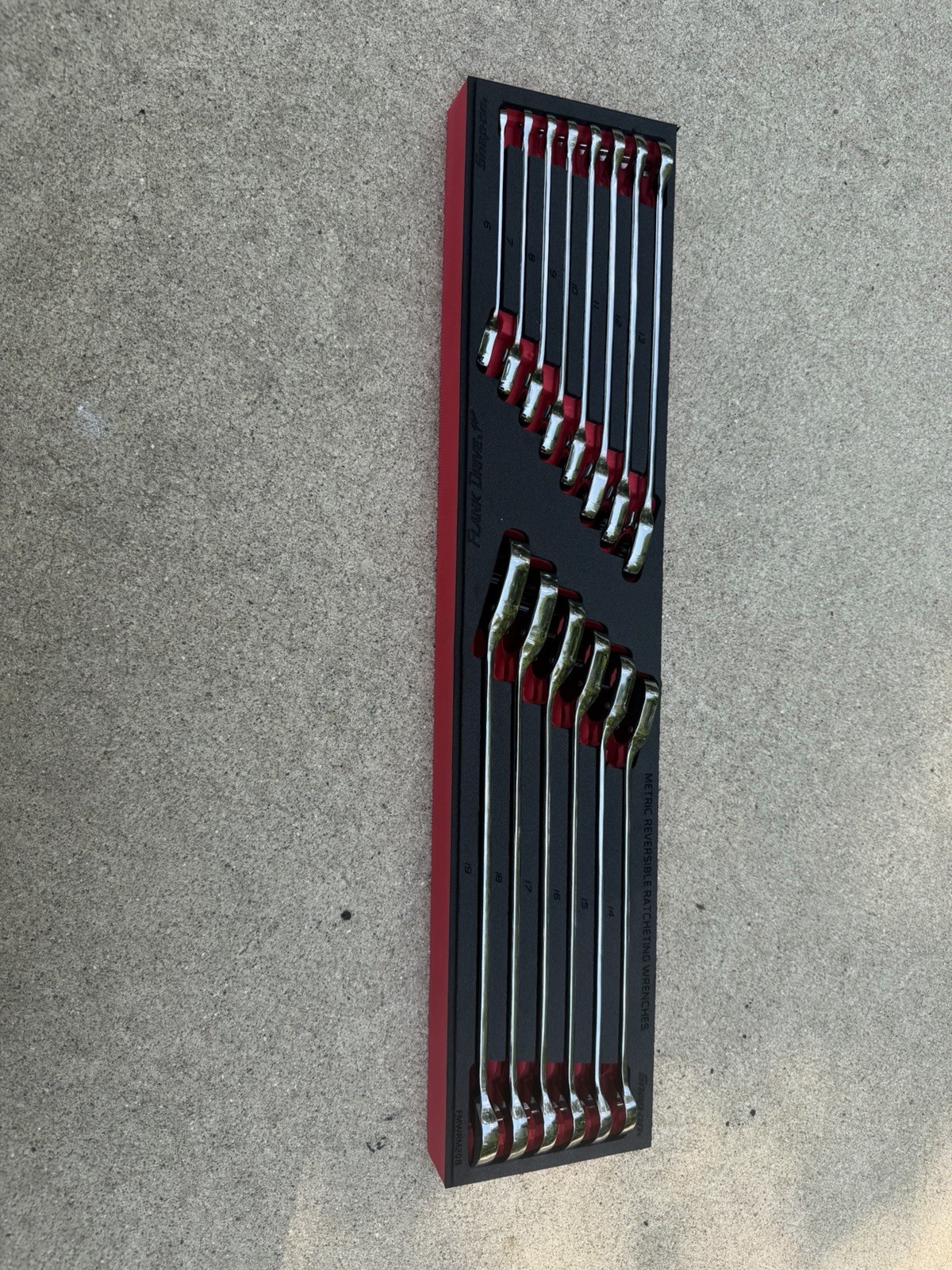 Snap-on Flank Drive Plus Metric Reversible Ratcheting Set (6–19mm) with Foam