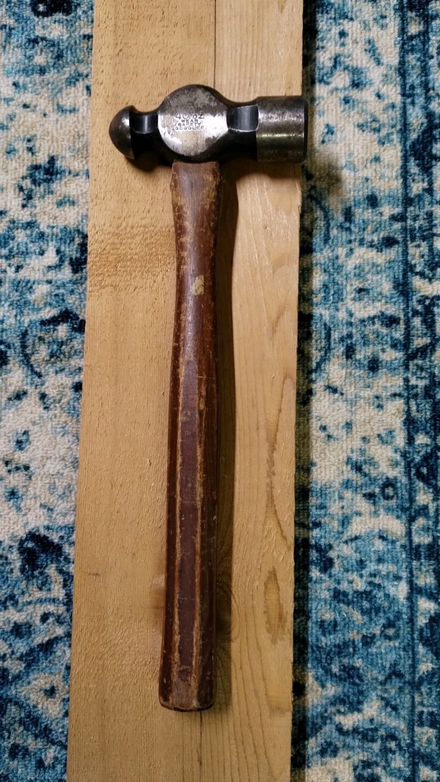 SNAP-ON BP 240 40oz. 16″ Ball Peen Hammer Octagon Hickory Handle Great Condition