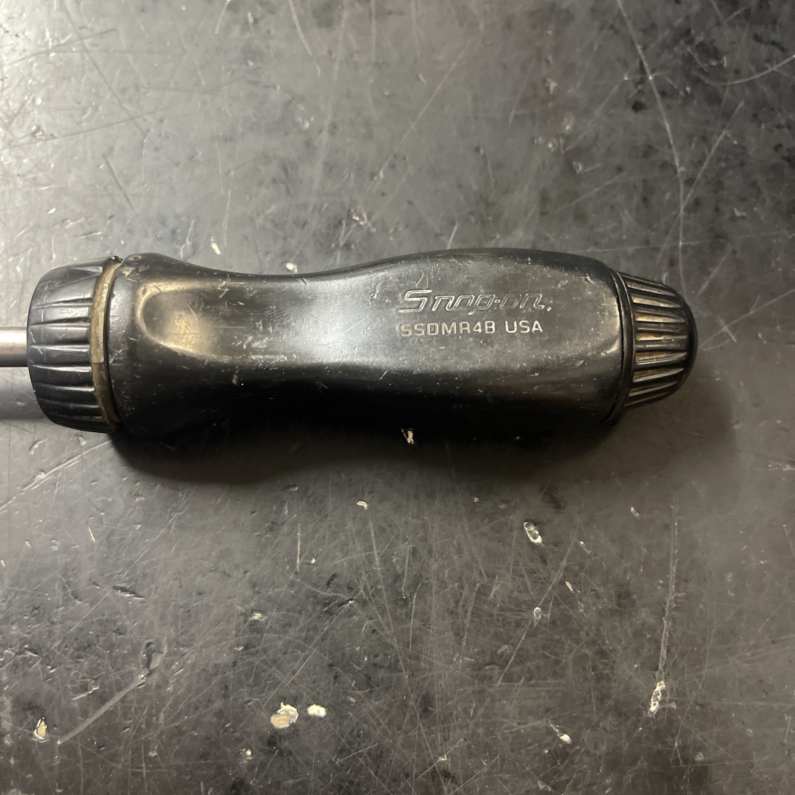 Rare Vintage Snap-on Tools Ratcheting Screwdriver SSDMR4A USA Black Hard Handle