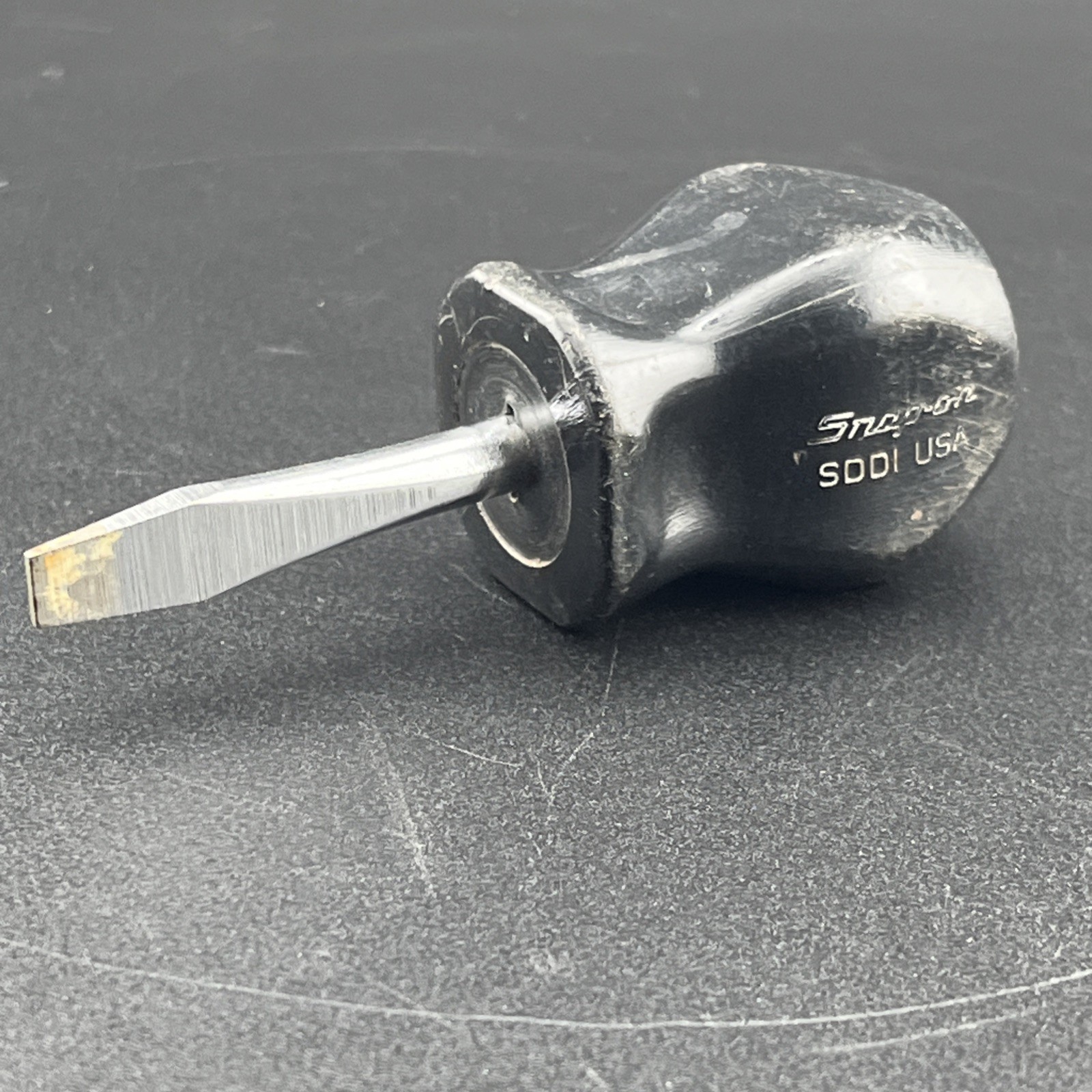 SNAP ON TOOLS SDD1 STUBBY BLACK FLATHEAD SLOTTED SCREWDRIVER – VGC – USA