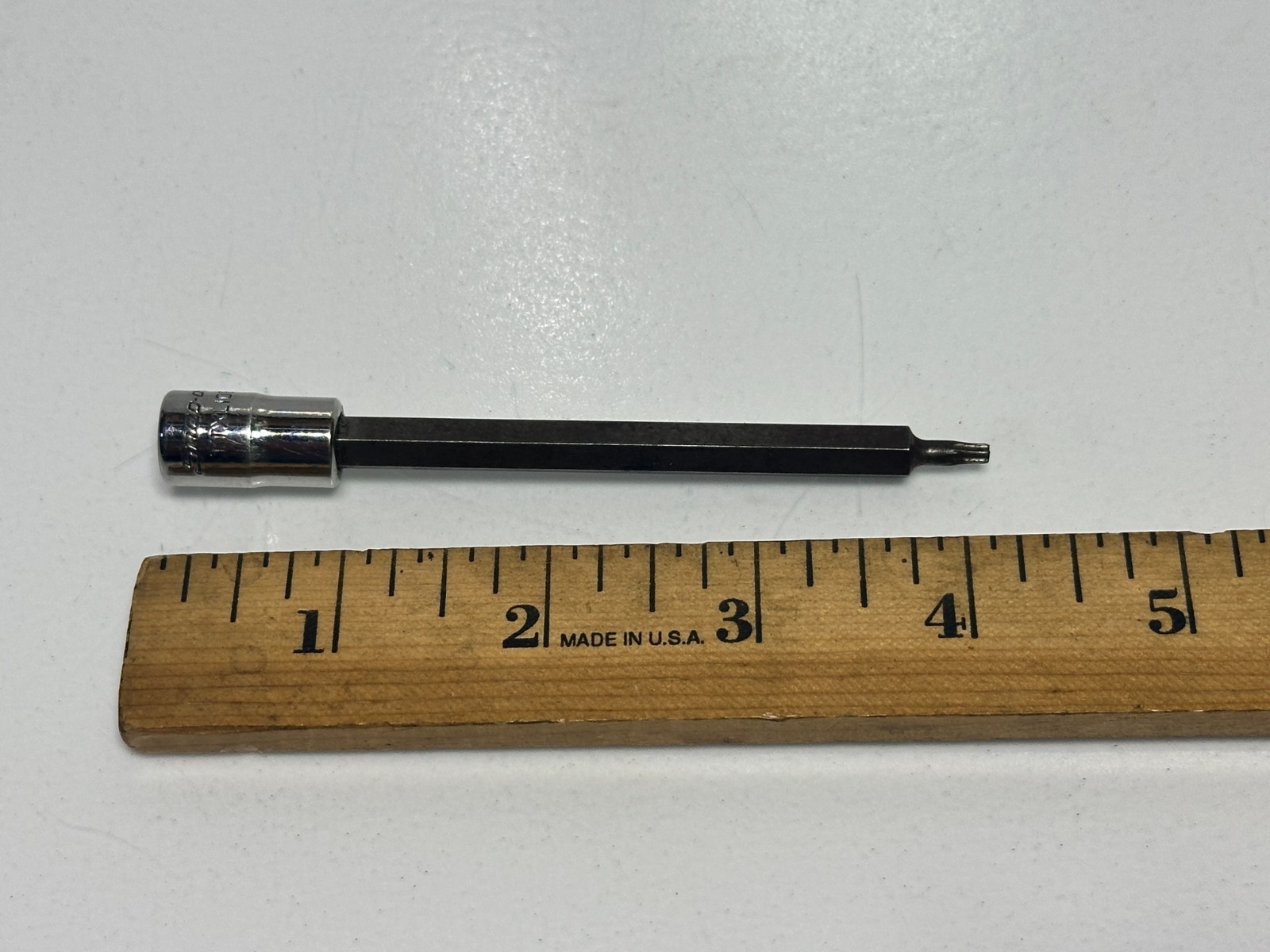🇺🇸 Snap-on Tools USA T10 Long Torx Bit Driver Socket, 1/4″ Drive, TTXL10E