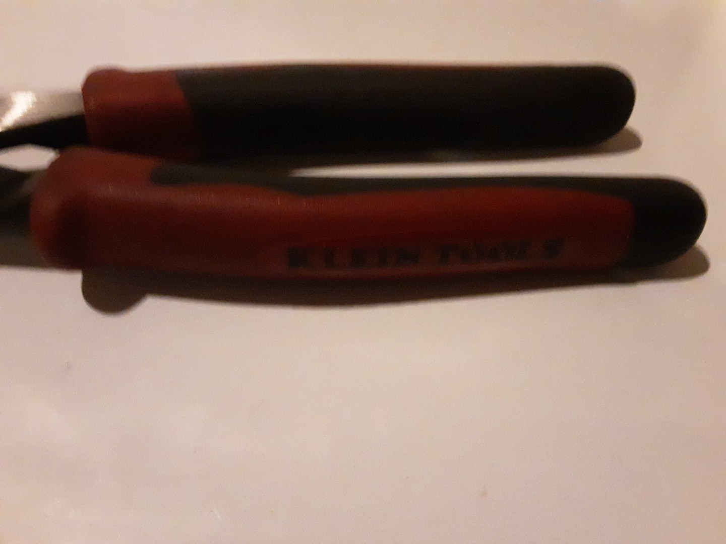 Klein 8 Inch Angle Head Diagonal Cutter Pliers