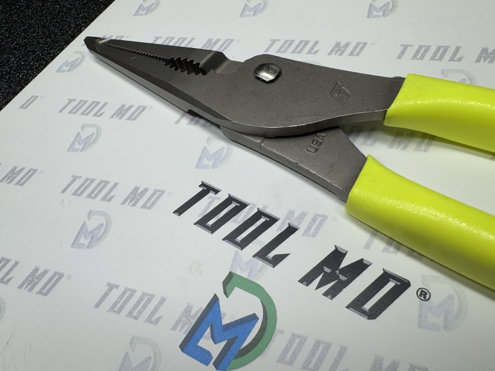 Snap-on Tools USA NEW HI-VIZ 9″ Soft Grip Long Nose Slip Joint Pliers LN47ACF