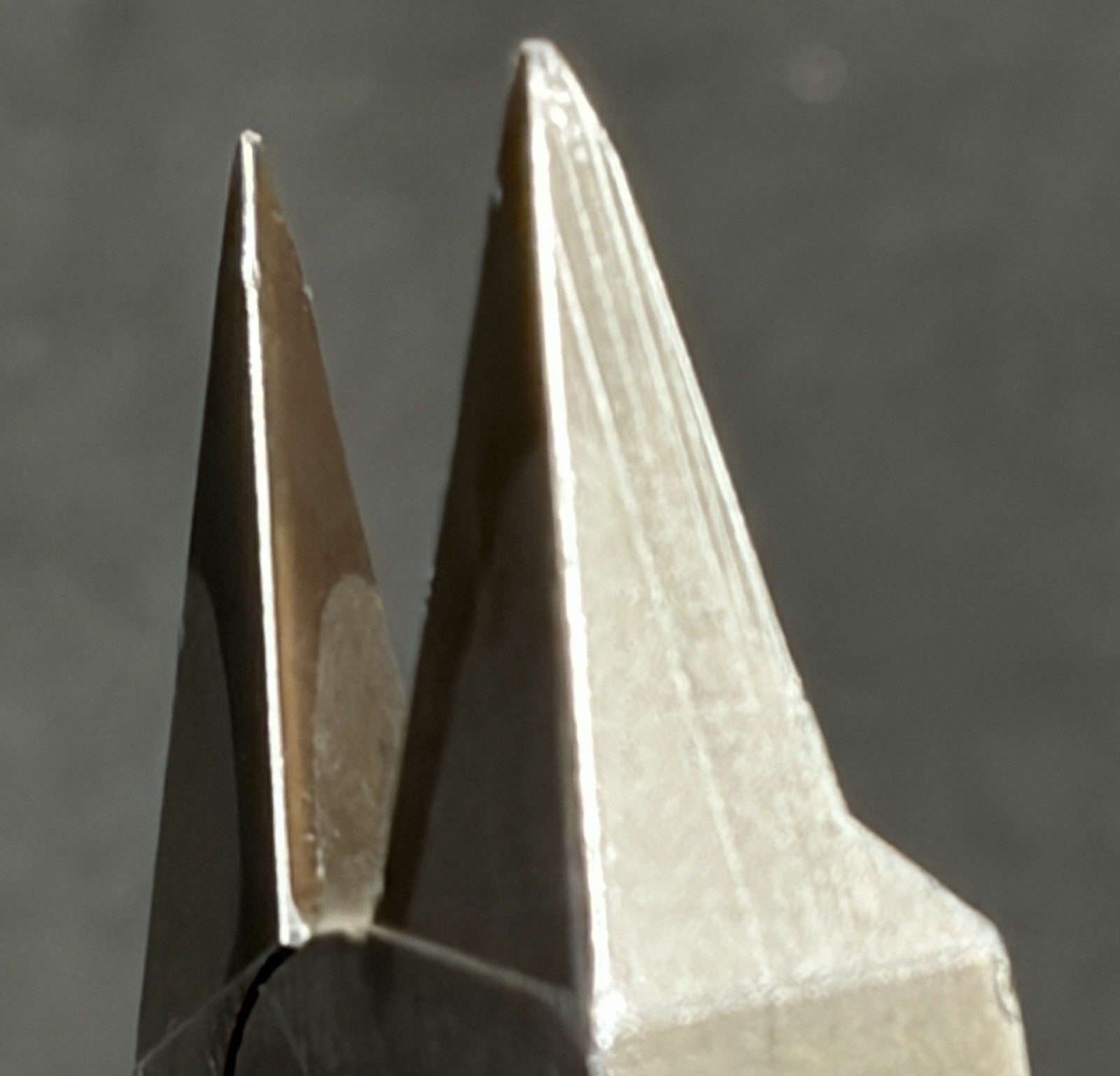 Snap On Tools RED Talon Grip 6″ FLUSH CUT Diagonal Side Cutters Dikes 786CF