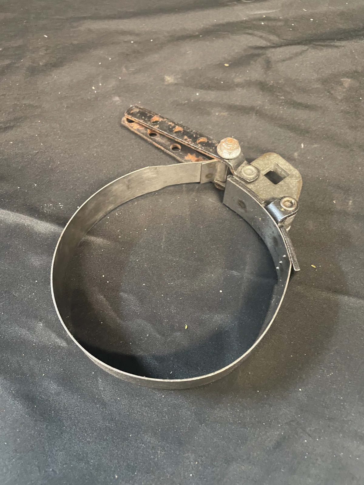 Adjustable Heavy Duty Oil Filter Band Wrench Pivoting Jaw Extension Mechanic