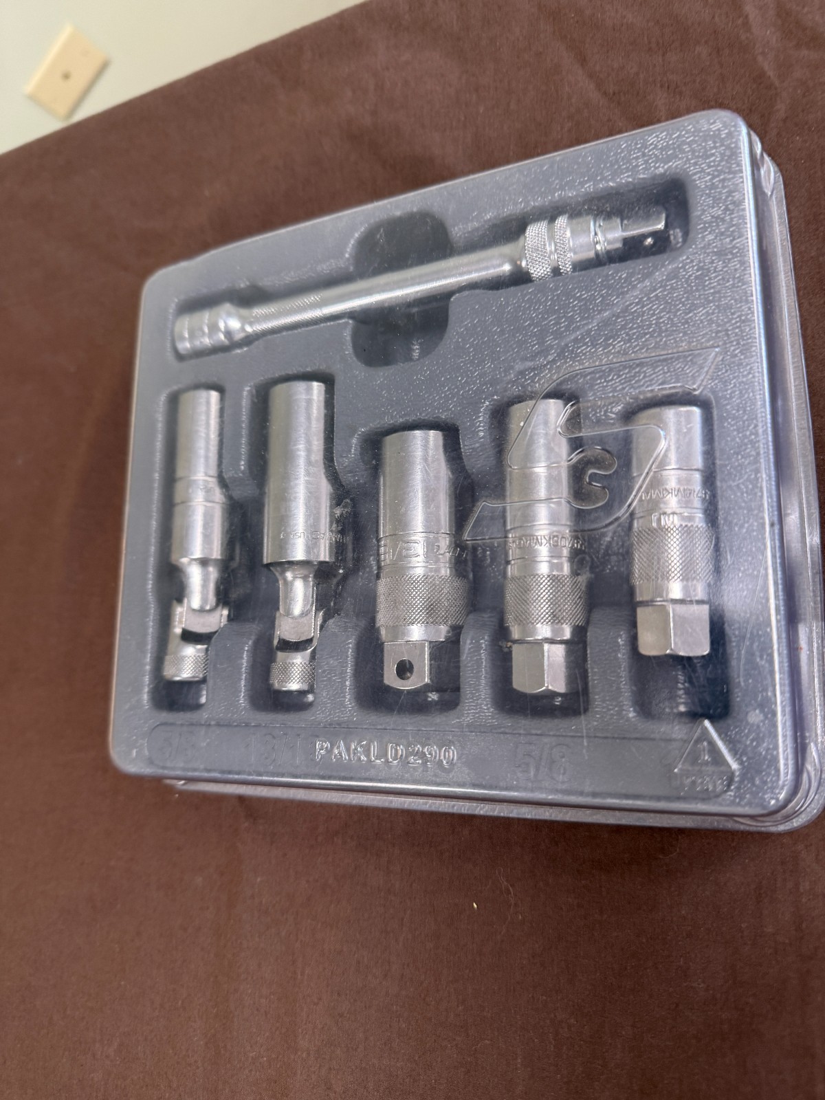 Snap On USA 6 Piece 3/8″ Drive Essential Spark Plug Socket Set 206ESSPKPLG NICE