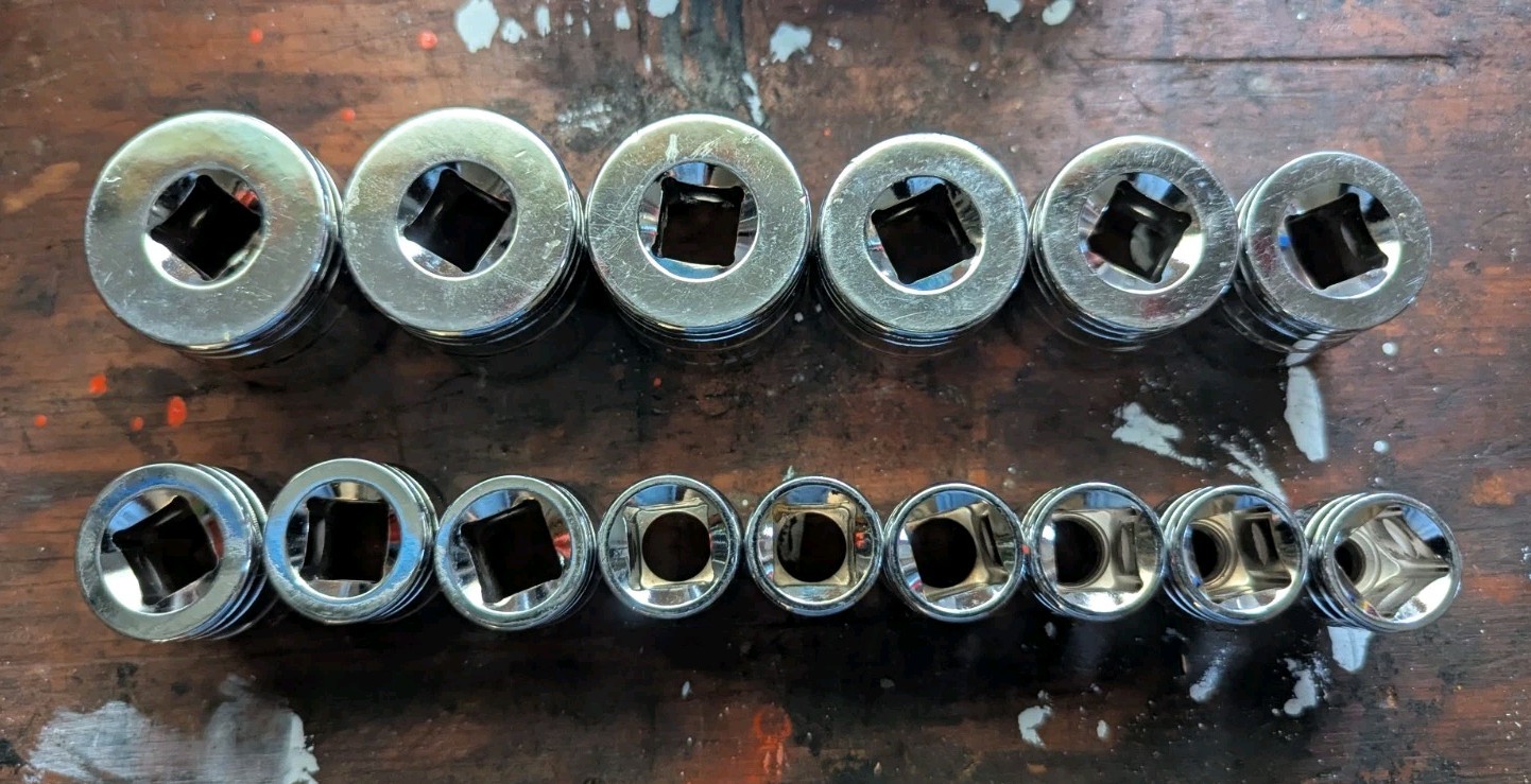 Gearwrench Socket Set. 15 Piece. 1/2″ Drive. 12 Pt. Sae 3/8″ – 1 1/4″