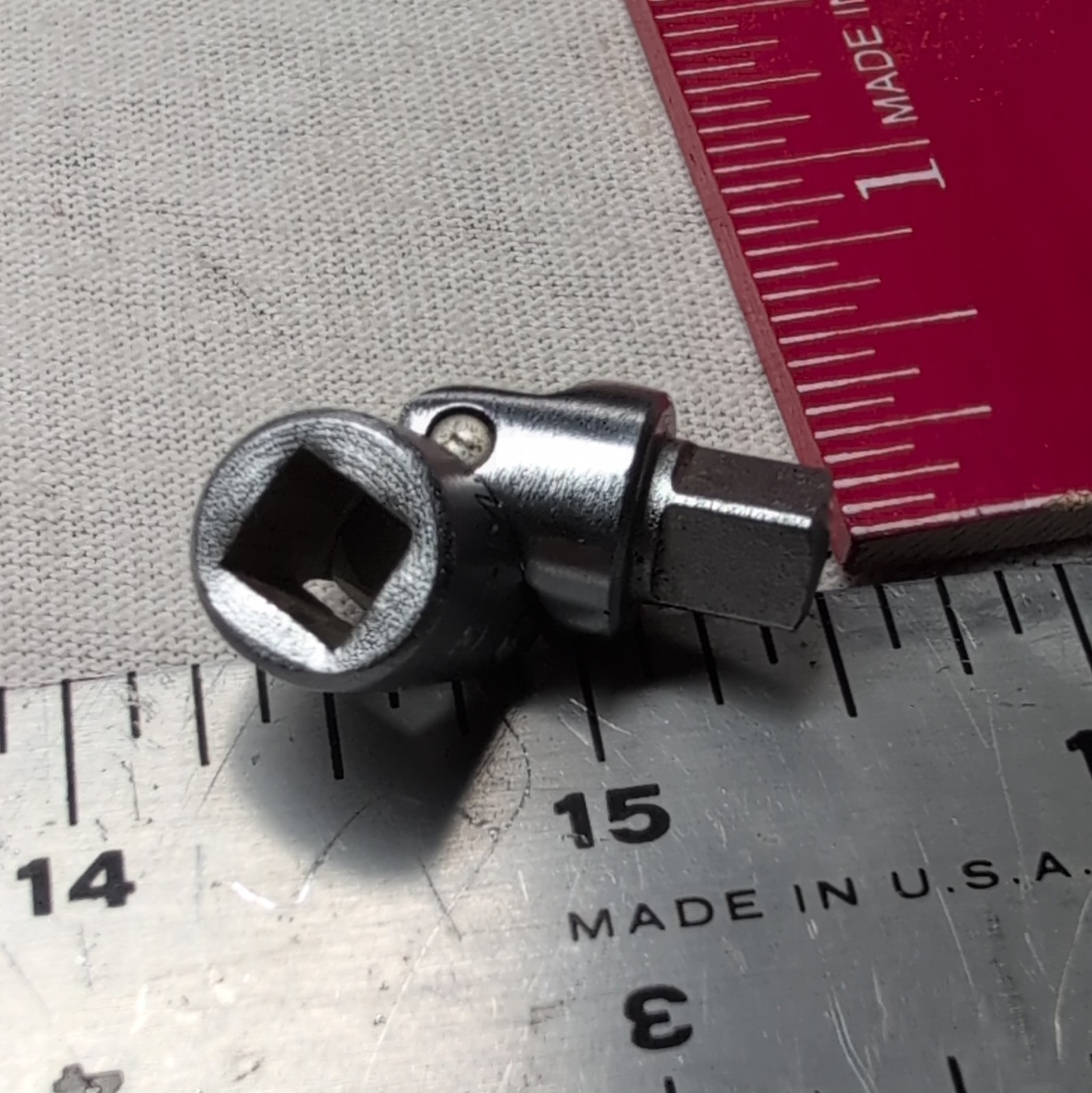 Vintage Giller 33M 1/4″ Drive Universal Swivel Joint Socket Adapter Made in USA