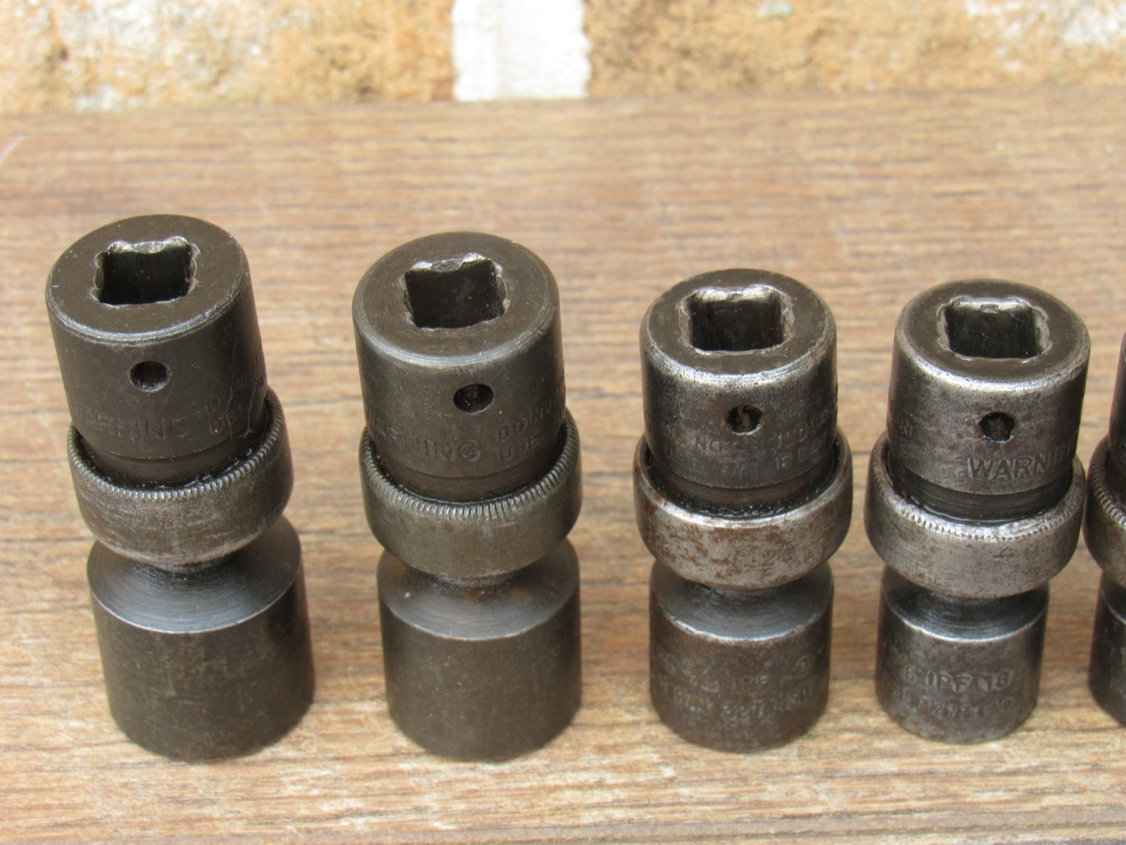 SNAP ON 207IPF 3/8″ DR 3/8″ – 3/4″ SAE IMPACT FLEX SWIVEL SOCKET SET IPF12 – 24