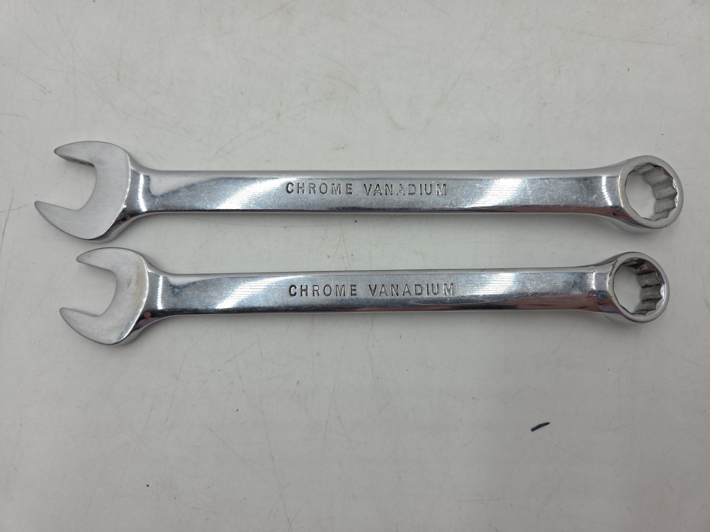 8 Pc. Thorsen Combo Wrench Set SAE 1/4, 5/16, 7/16, 9/16, 5/8, 11/16, 13/16, 7/8