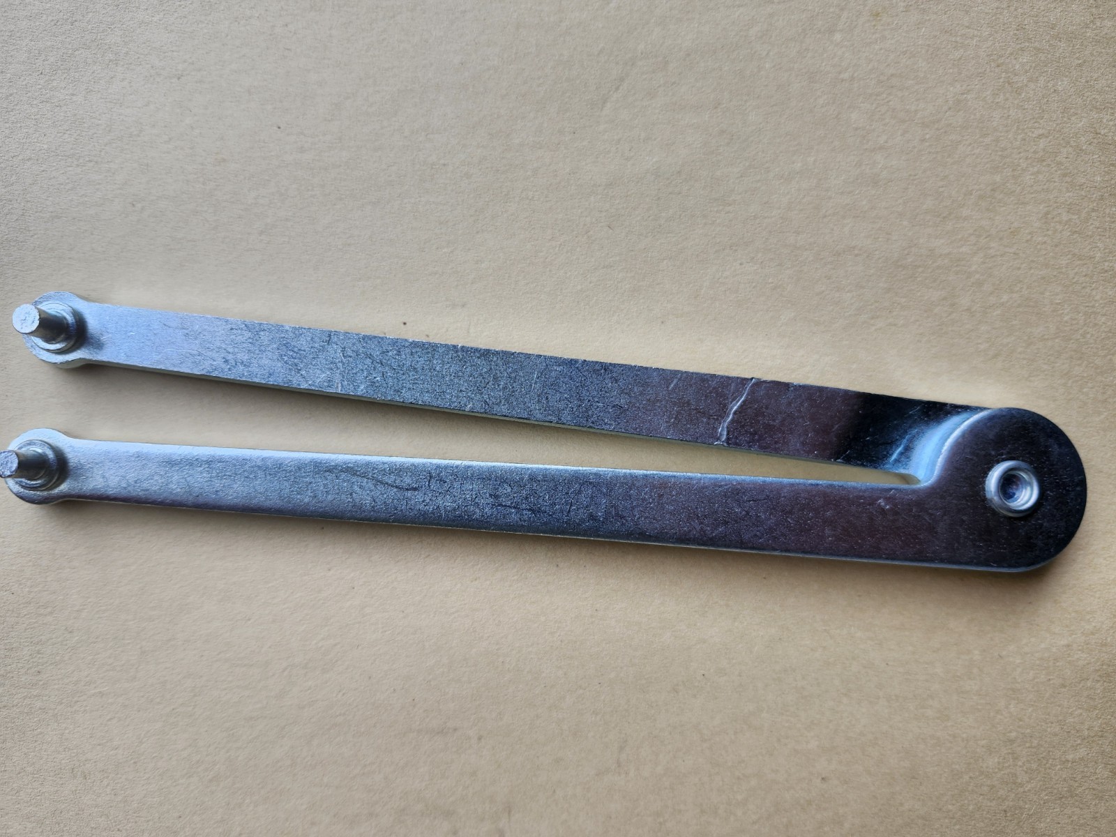 Angle grinder Wrench Two-point universal wrench