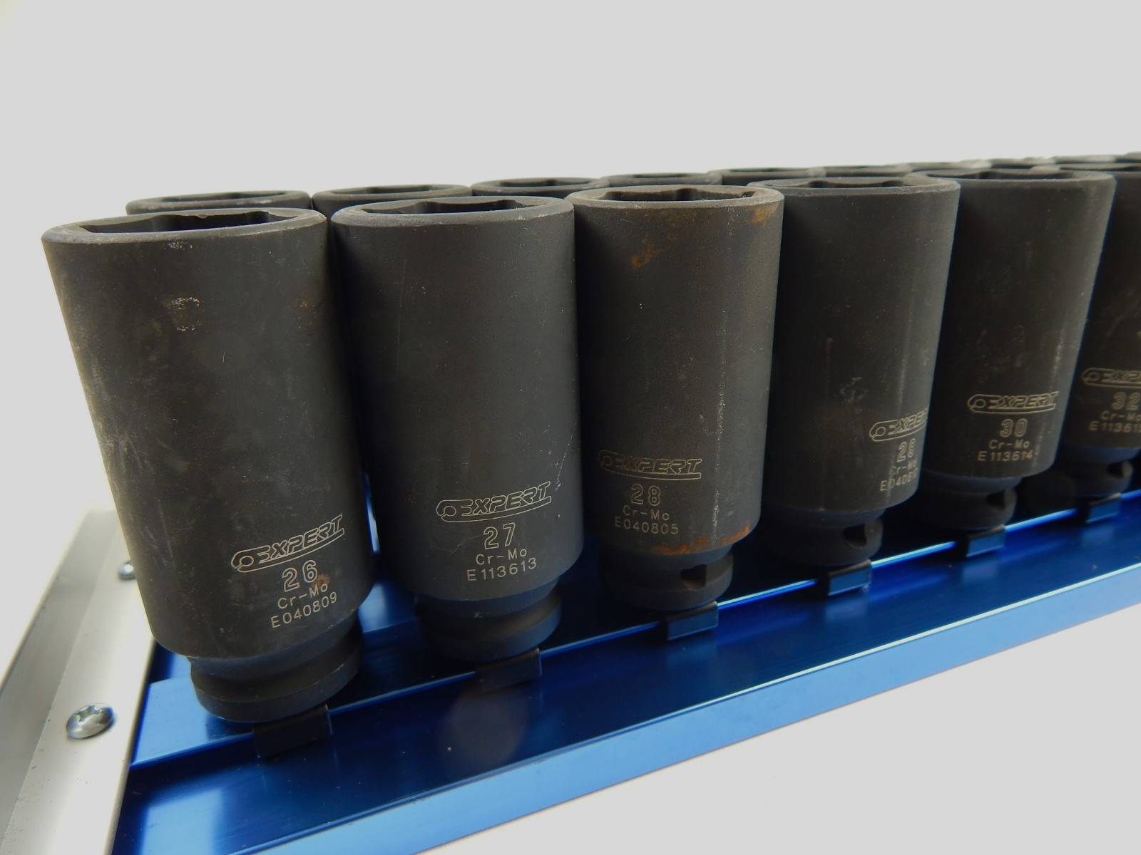 Expert by MAC Tools 26pc 1/2″ Drive Metric 10-36mm Deep Impact Socket Set + Tray