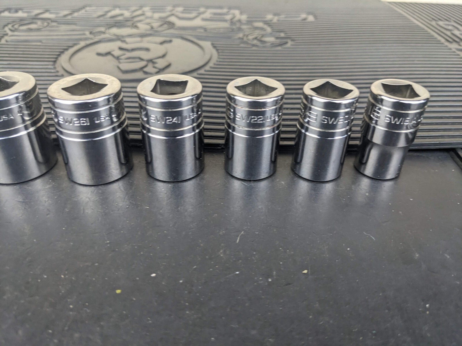 #av827 Snap-On Set 1/2″ Drive Socket Set 9/16″ to 1” SAE SW Series 12 Point