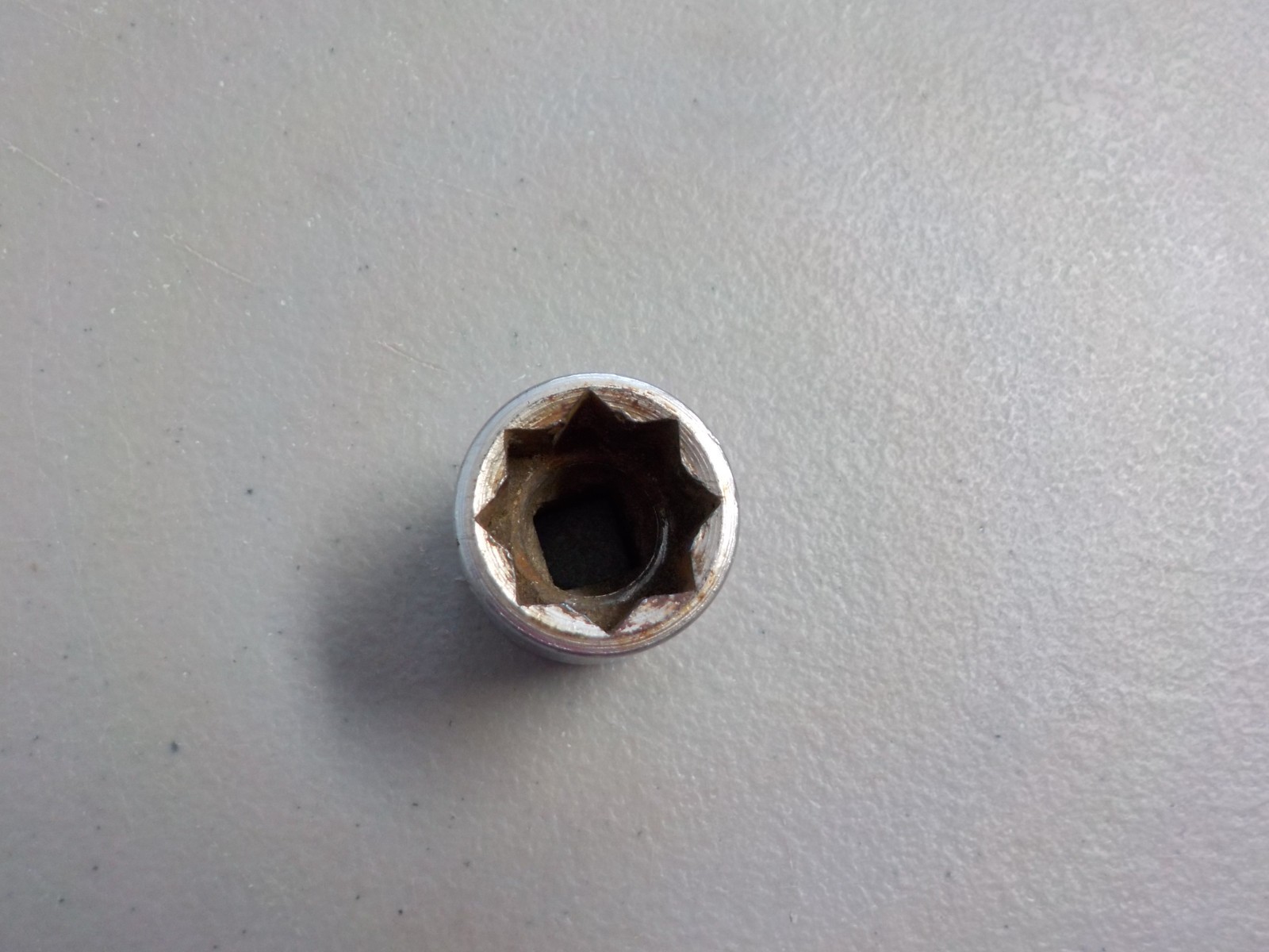 Snap-On F320 8 pt Double Square Socket 5/8″ USA Chrome – FREE SHIPPING