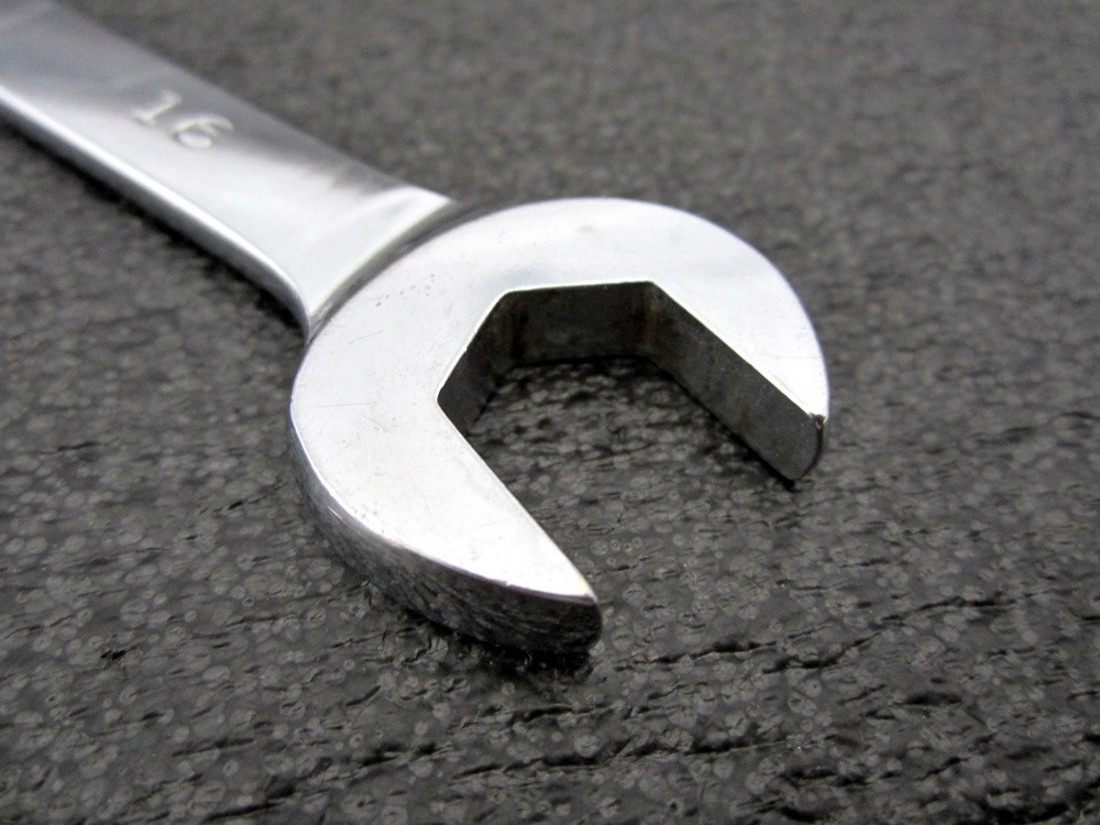 Vintage MAC 16mm Short Combination Wrench M16CW USA