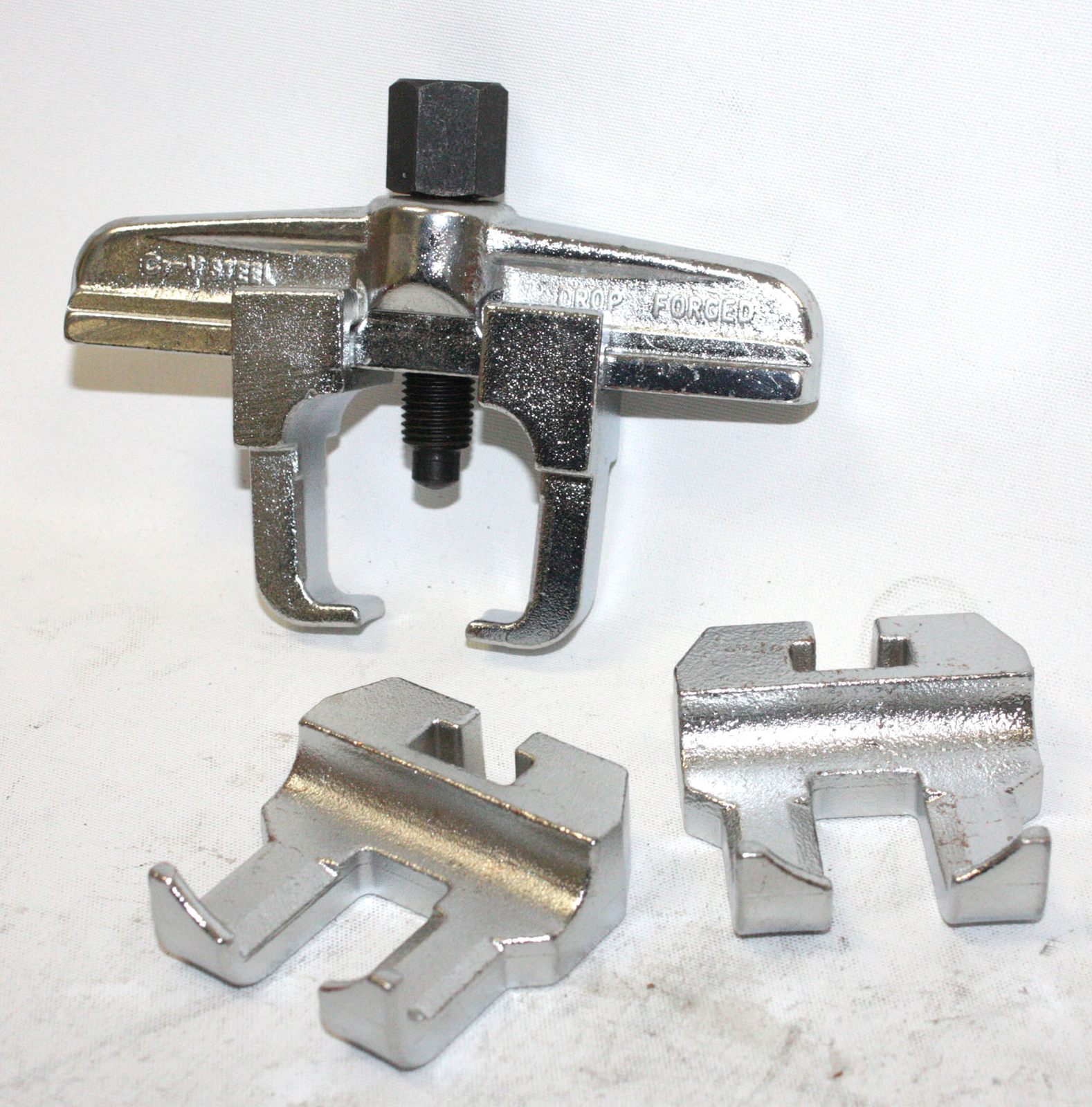VW AUDI Camshaft Drive Belt Pulley Puller Remover Tool V6 V8 Engine on Audi VW