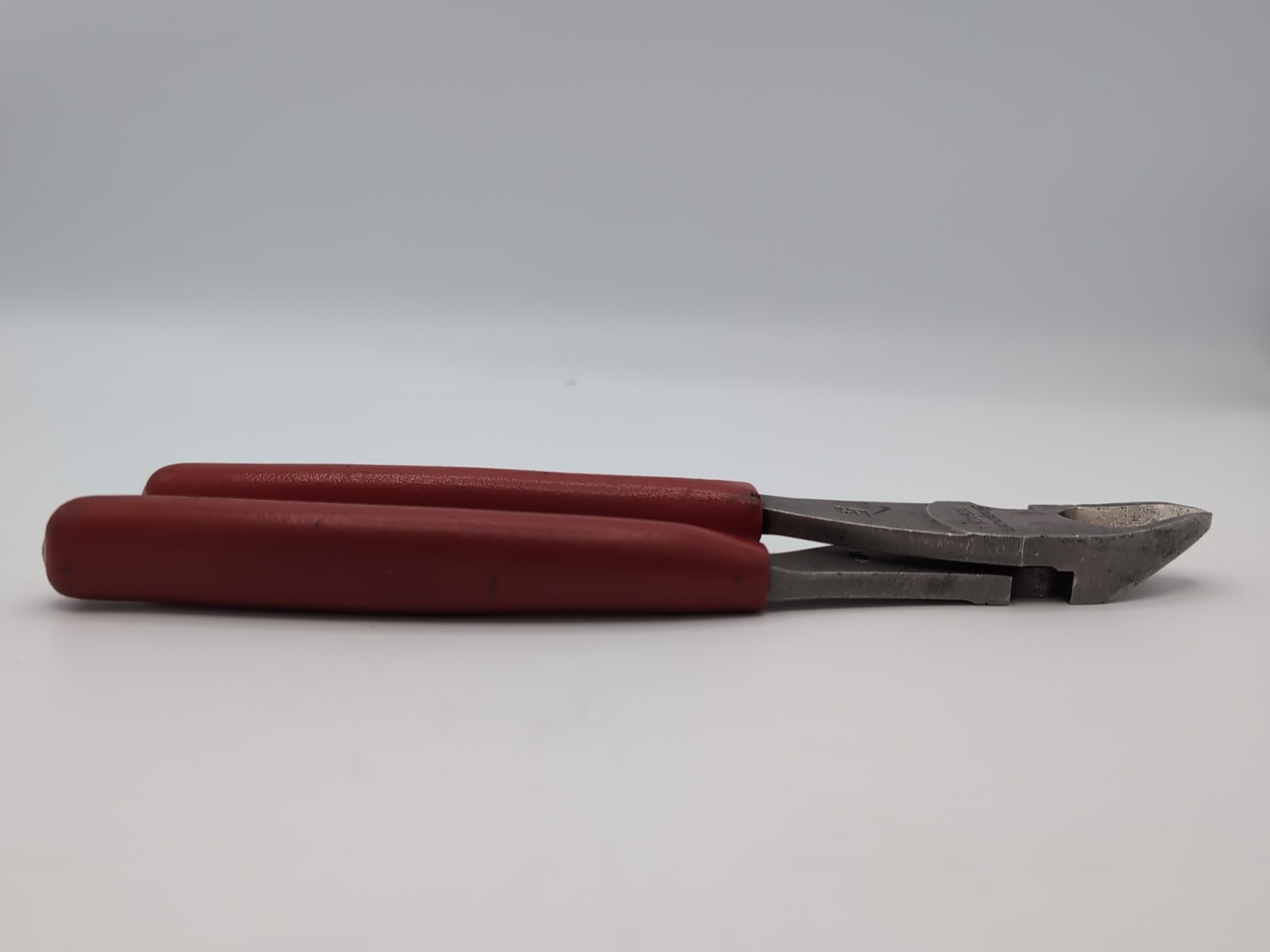 Snap On 388ACF Red Soft Grip Vector Edge High Leverage Diagonal Cutting Pliers