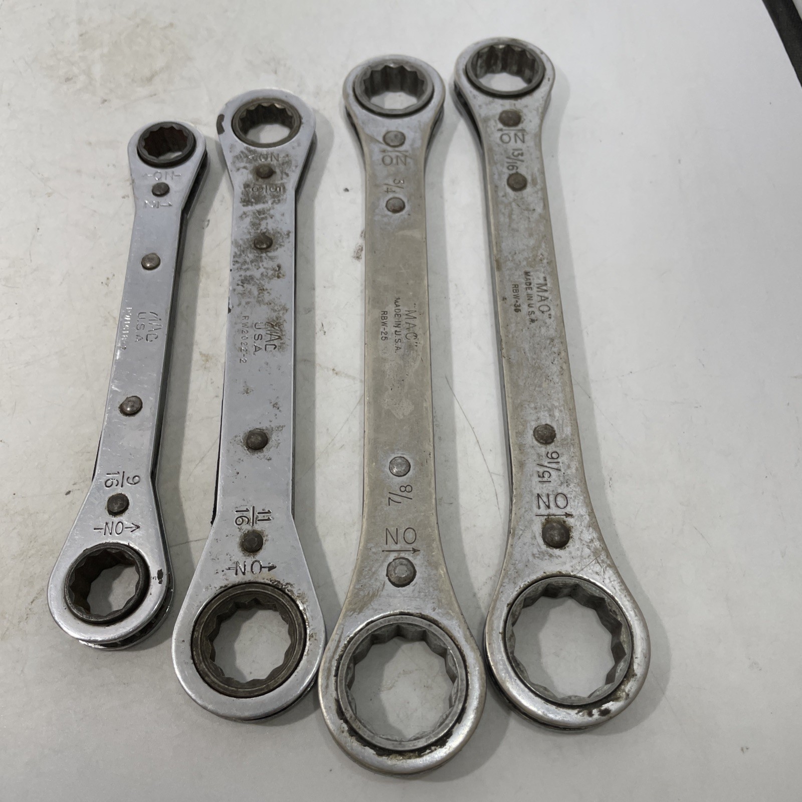 MAC TOOLS -Ratcheting 12pt Box Wrenches (RBW-25 35 & RW 16/18 RW 20/22) Total 4