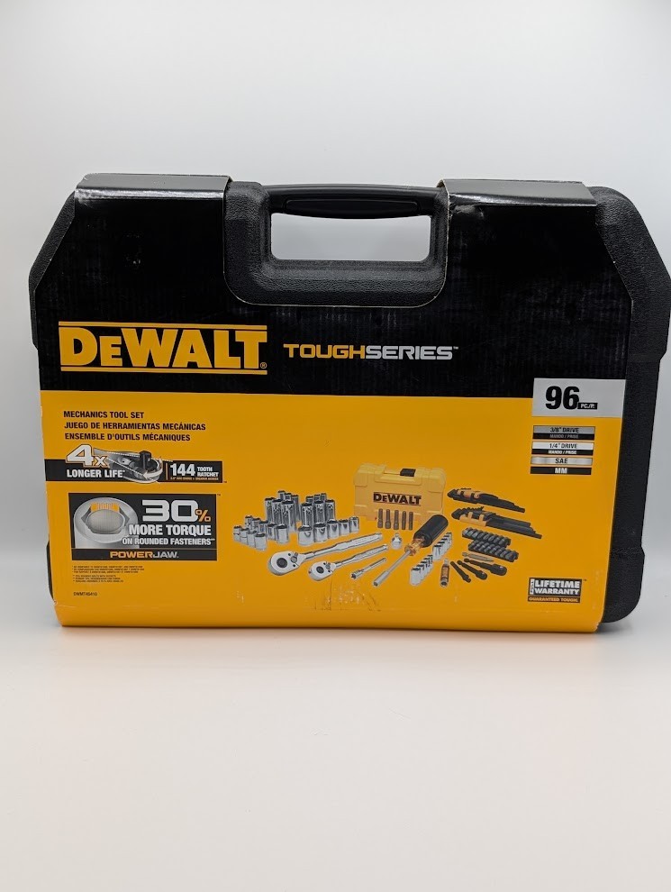 DeWalt Tough Series Mechanics Tool Set – 96 Pieces SAE & MM – DWMT45410 – NEW