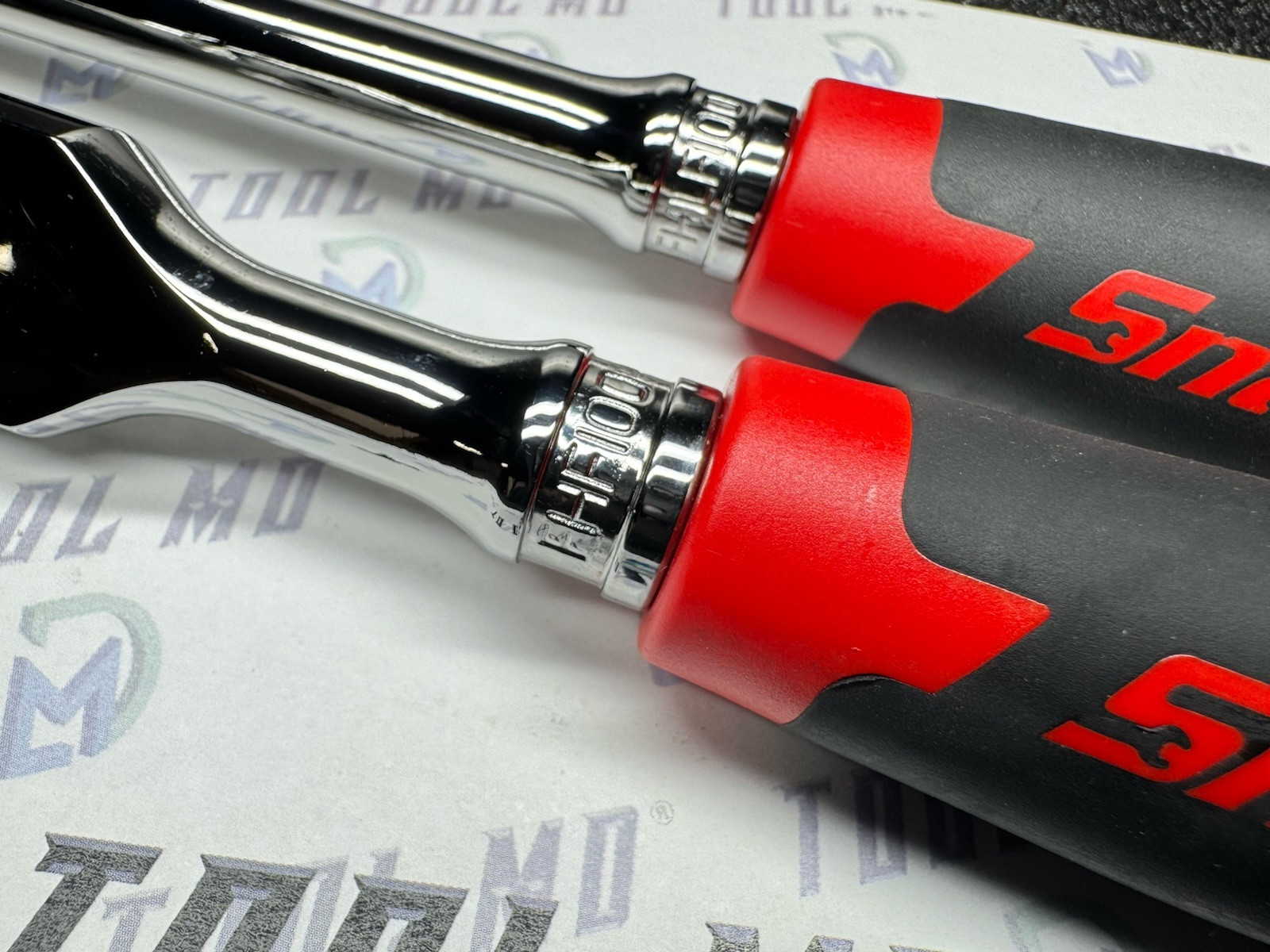 Snap-on Tools USA NEW RED 2-Piece 3/8” Drive SOFT GRIP Ratchet Set RAT2FHFR