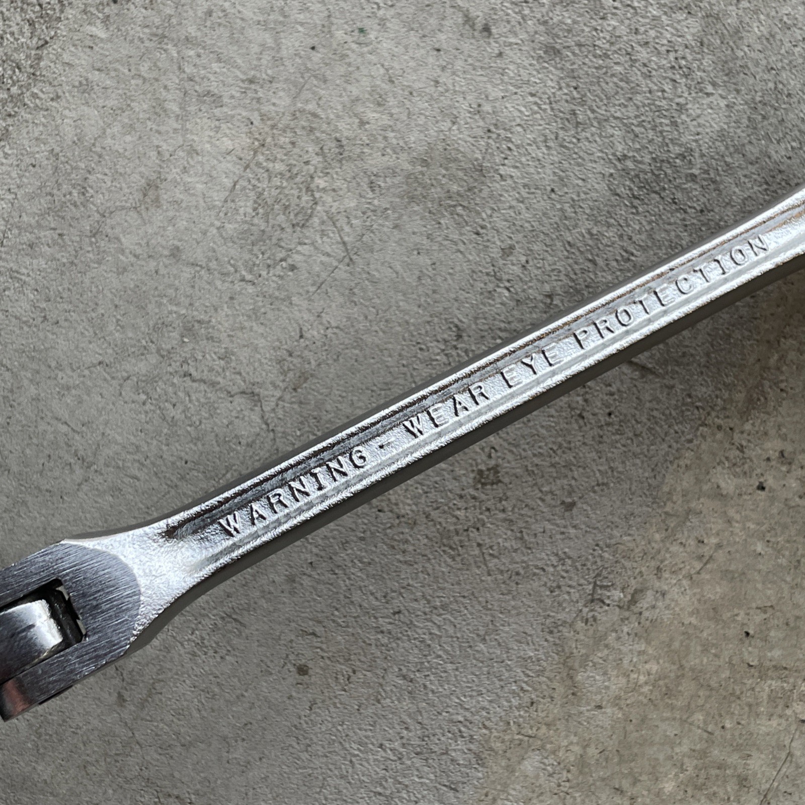 Craftsman Quick Release 3/8″ Drive Flex Head Ratchet VVK 44815 USA