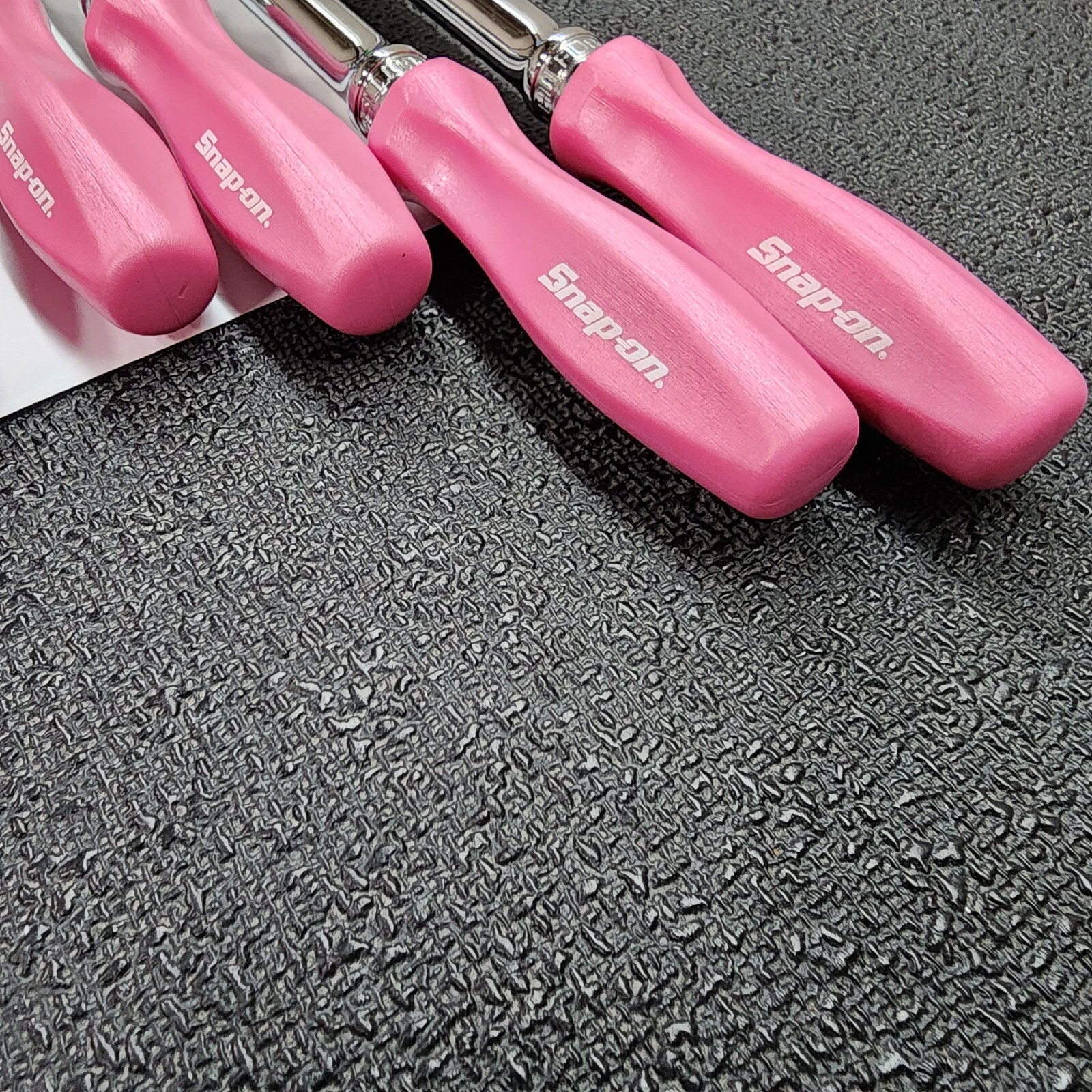 Snap-on Tools NEW 8pc PEARL PINK Hard Handle 3/8″ Drv Fixed Flex Ratchet Lot Set
