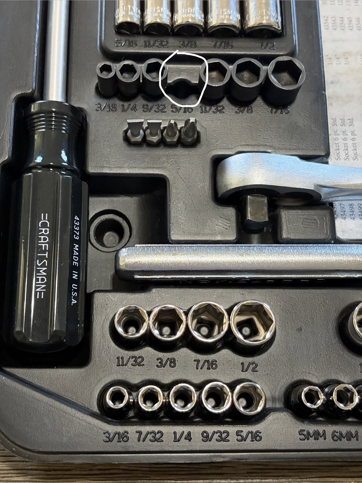 Craftsman 76 pc Mechanic Socket Ratchet Tool Metric Inch Set Case 33576 USA Made