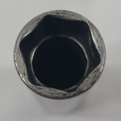 Snap-On 3/8″ Drive 17mm 6 Point Deep Chrome Socket SFSM17 USA