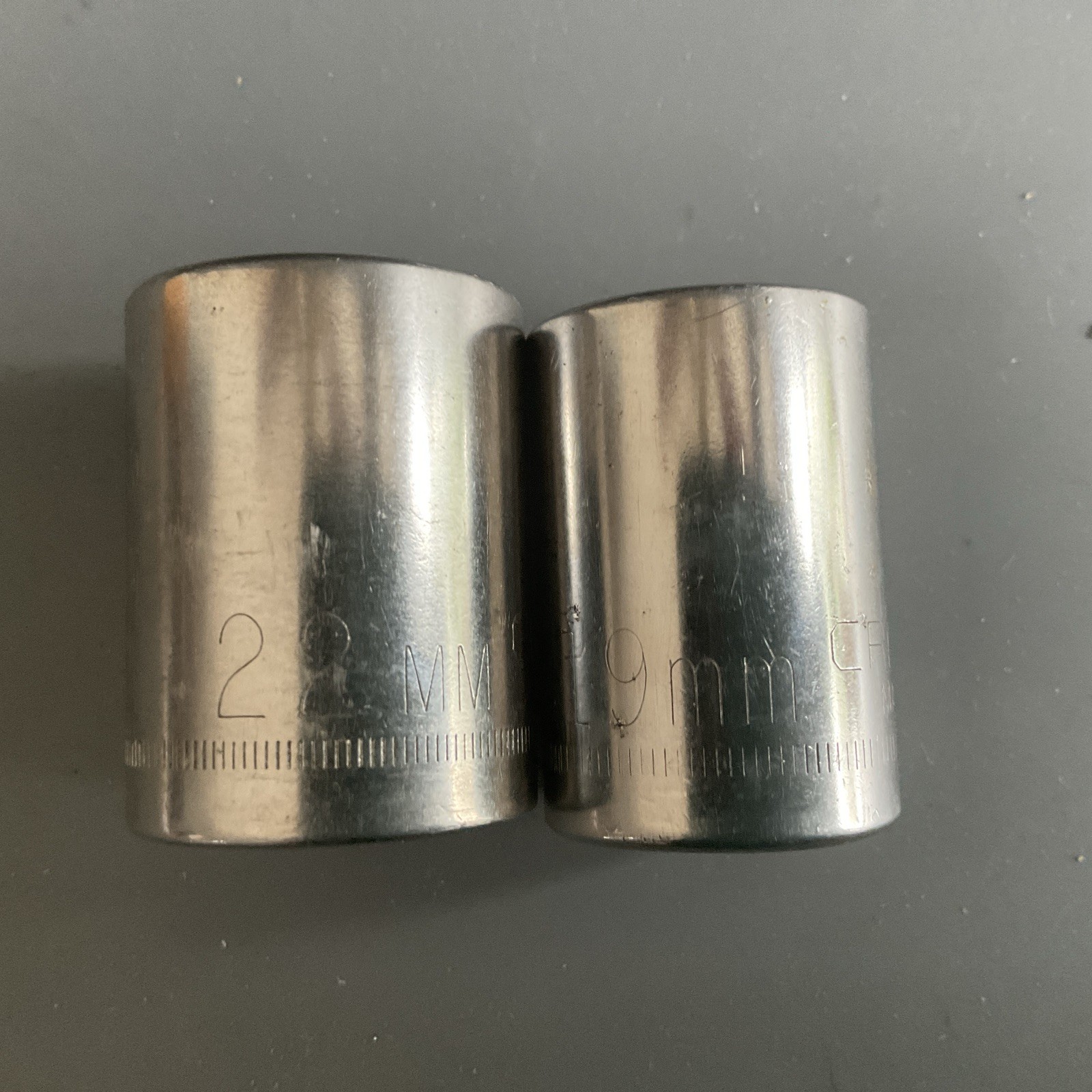Craftsman -G -22mm /19mm 12 Point Shallow Chrome Sockets 1/2″ Drive 44239 45238