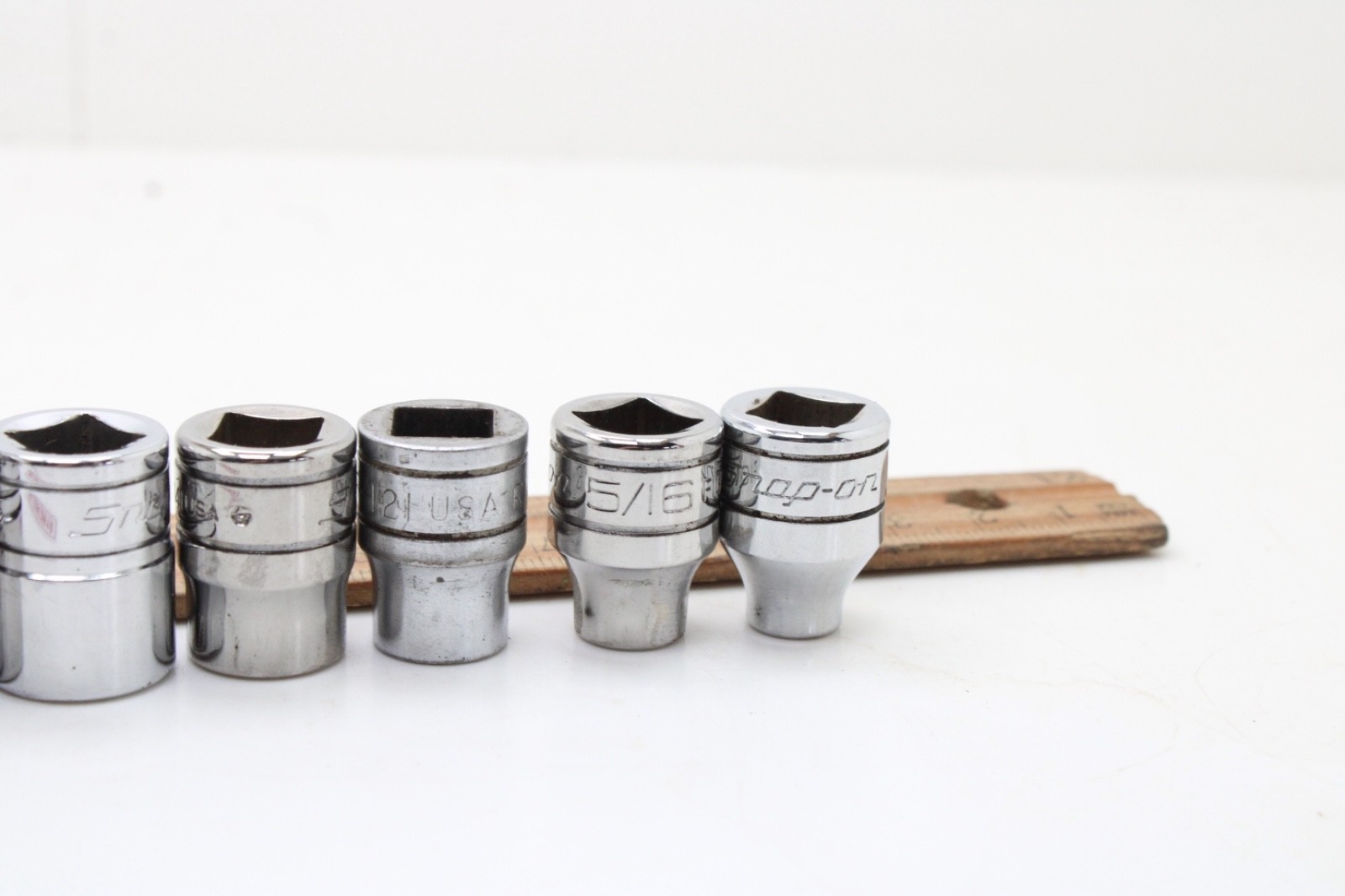 Snap-on F081 – F281 1/4-7/8″ 3/8″ Drive 12 Point 12 Piece SAE Chrome Set USA